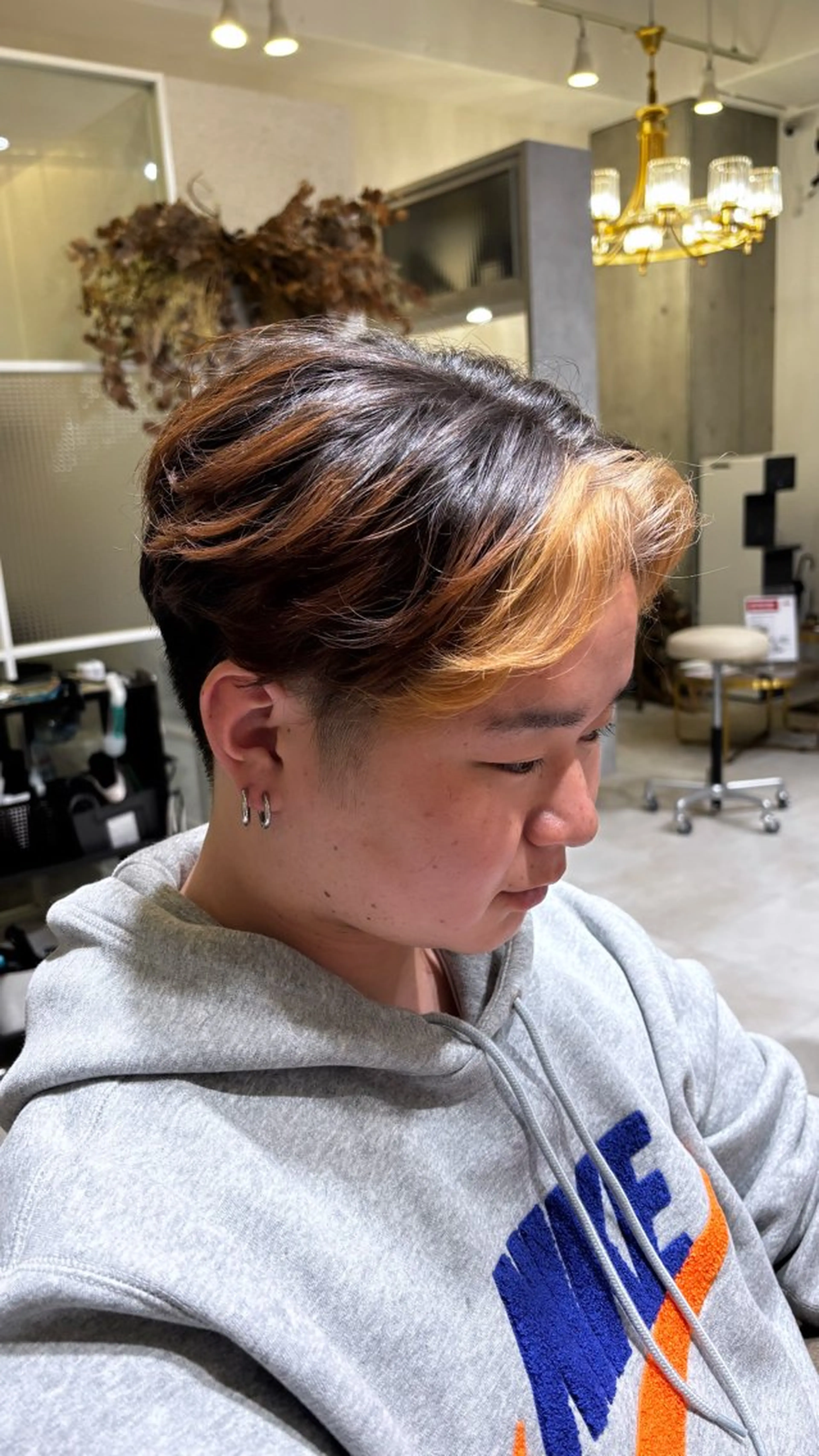ショート ﾔﾏｼﾀ ﾘﾘのヘアスタイル