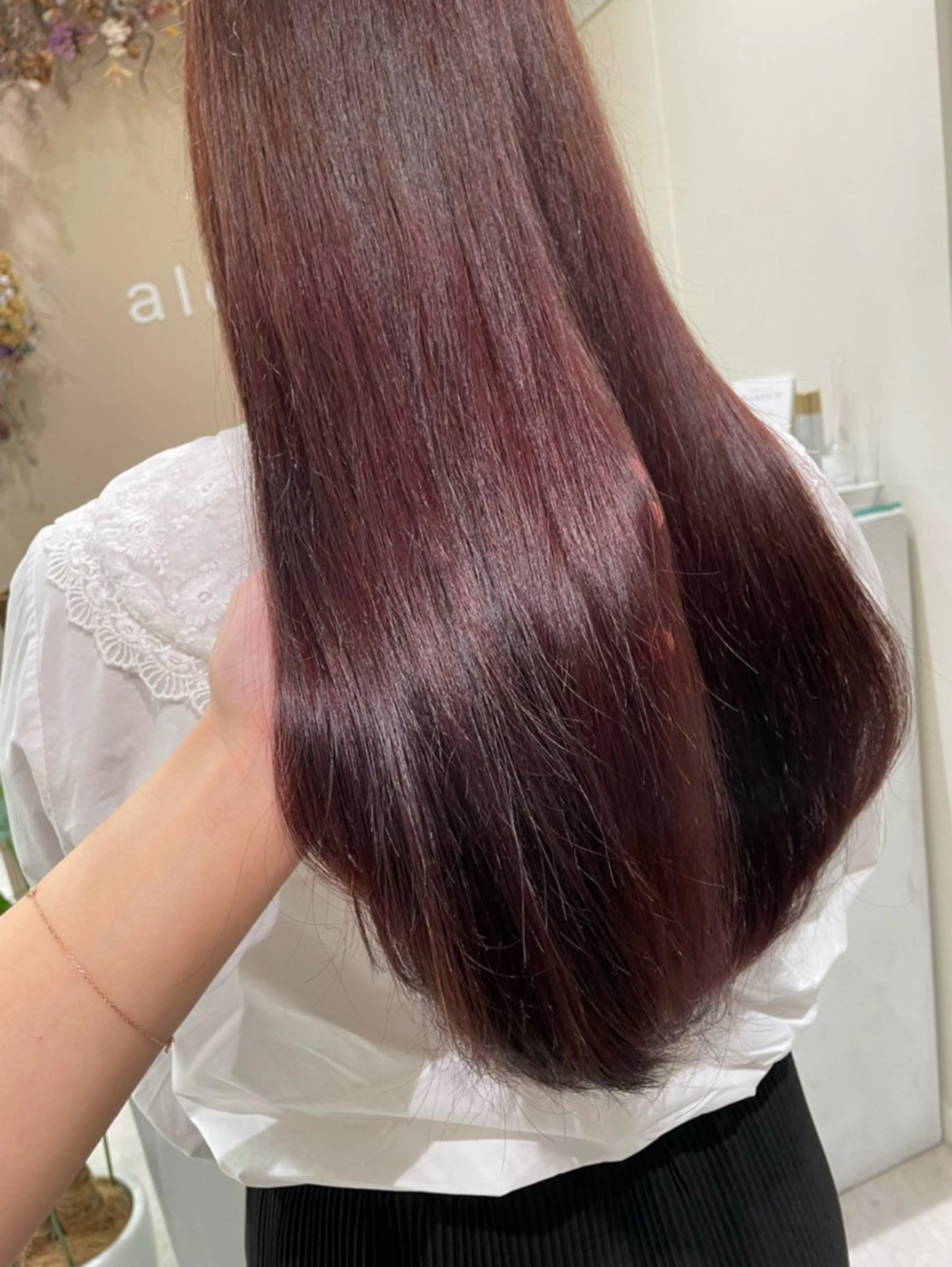 ロング カラー レッドカラー カット ヘアカラー トリートメント suzuna/暖色/ ヘッドスパ/ヘアケアのヘアスタイル