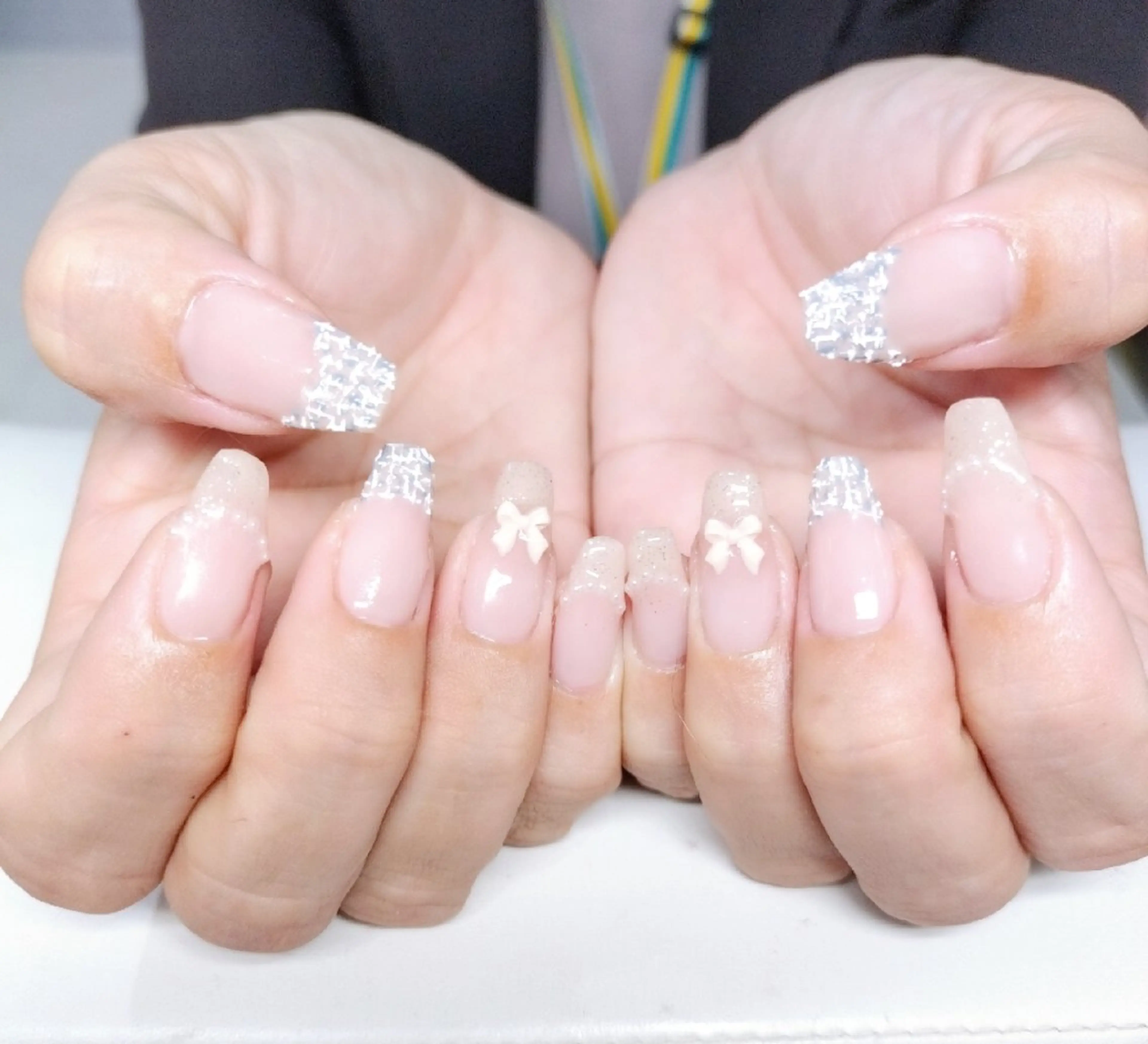 ネイル フレンチネイル 持ち込み リボン ツイードネイル Shine Nail所属・Shine Nailのネイルデザイン