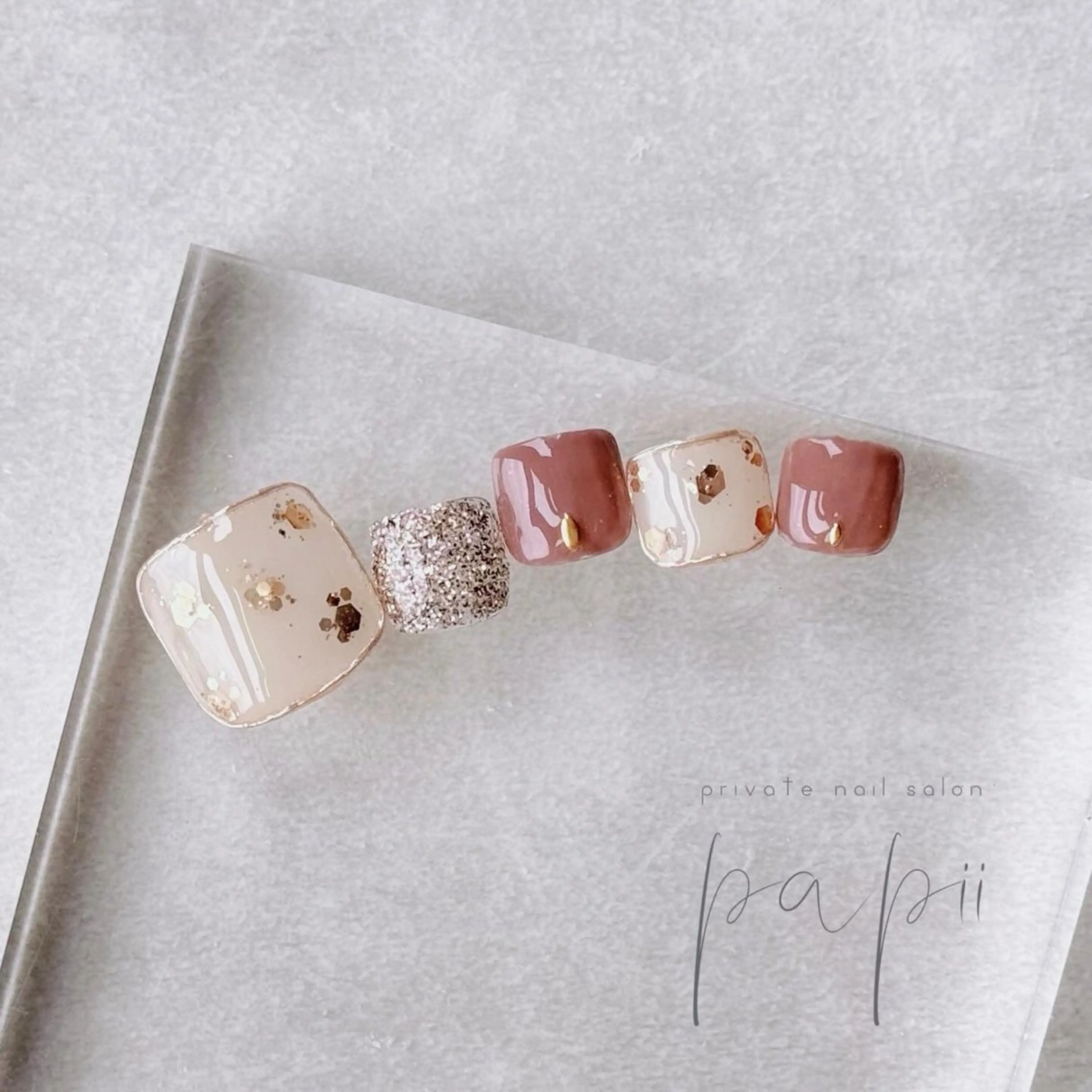 ネイル シンプルネイル フットネイル private nail salon papii所属・papii☆ kurodaのネイルデザイン