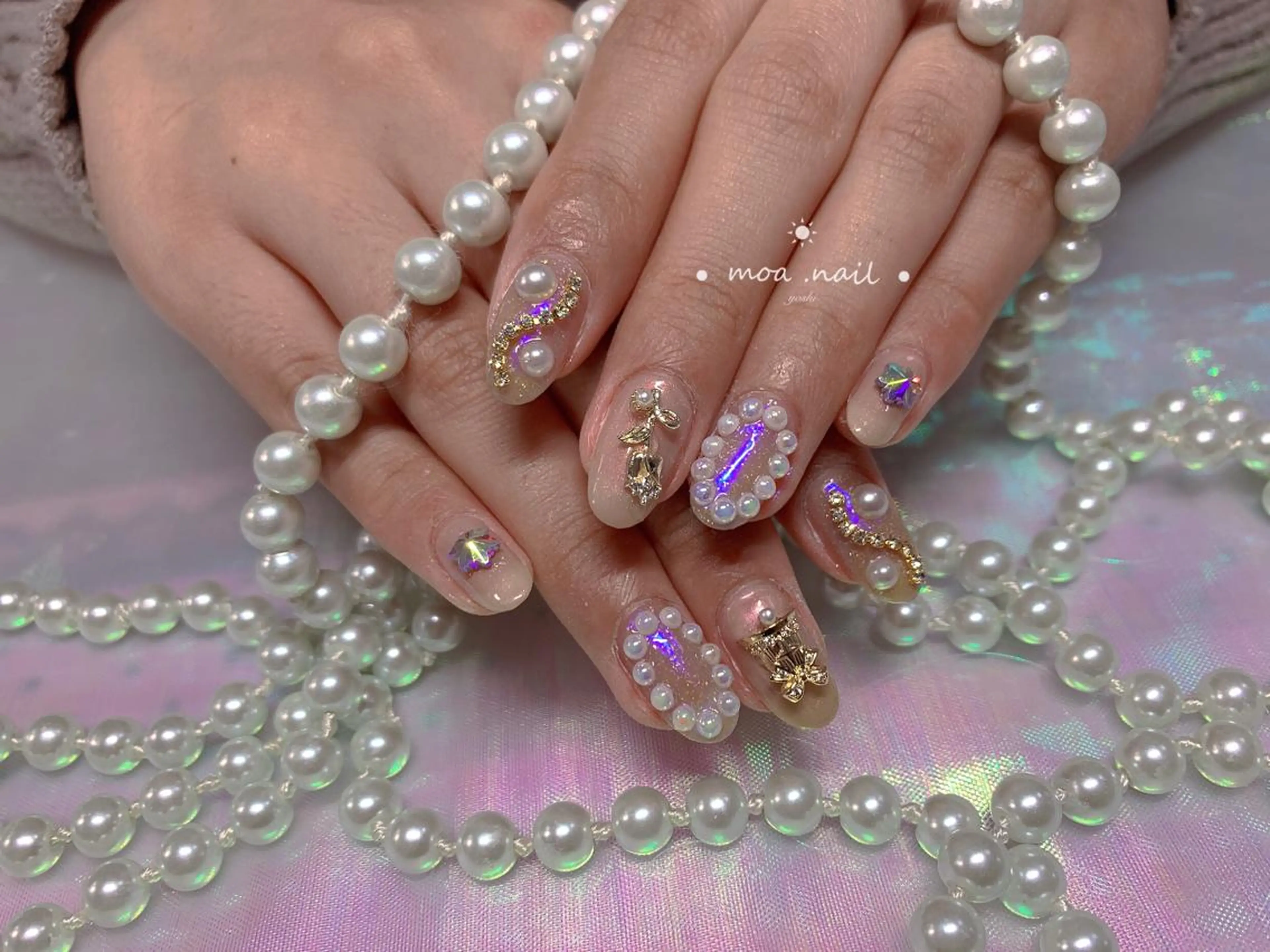 ネイル MOA NAIL所属・MoaNail🫶 Yoshiのネイルデザイン