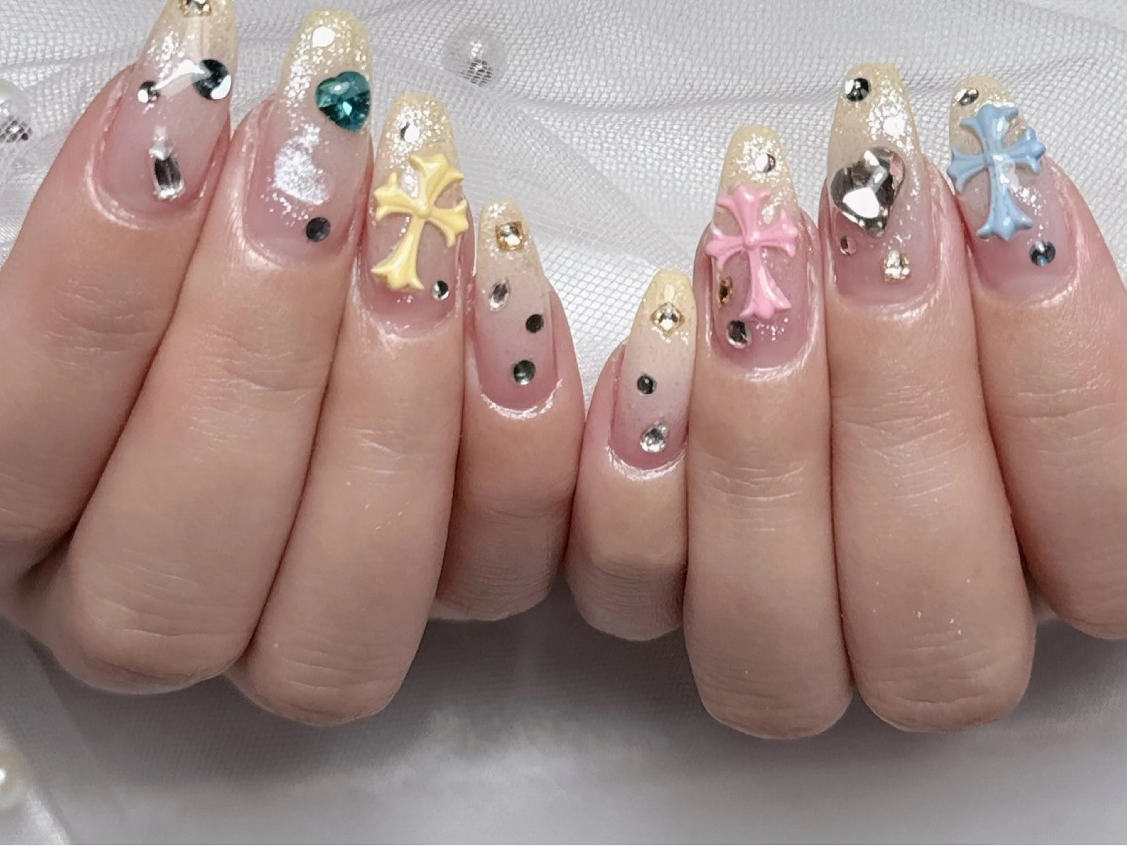 ネイル ハンドネイル hue nail1のネイルデザイン