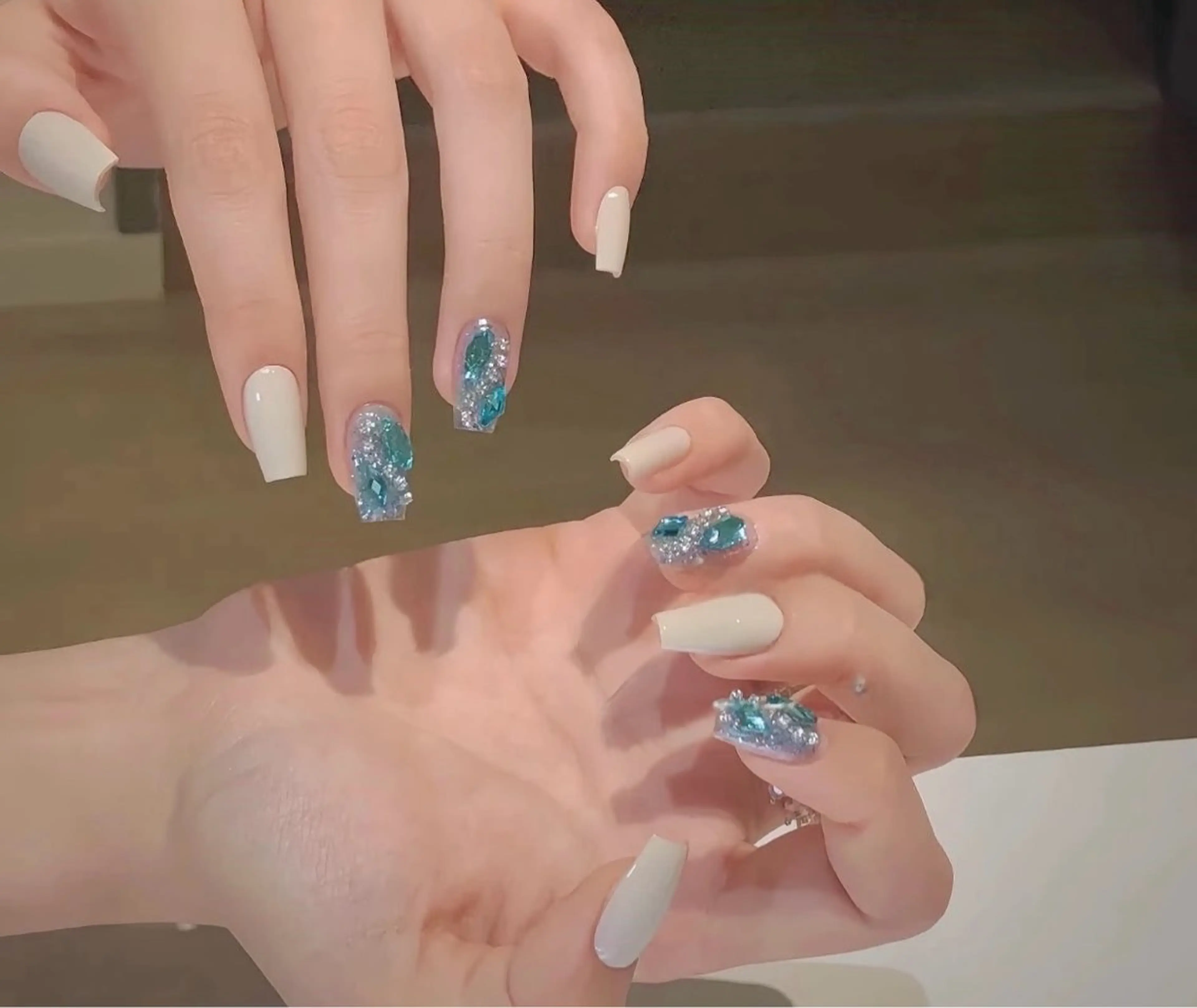 ネイル ハンドネイル ハンドケア queen nailのネイルデザイン