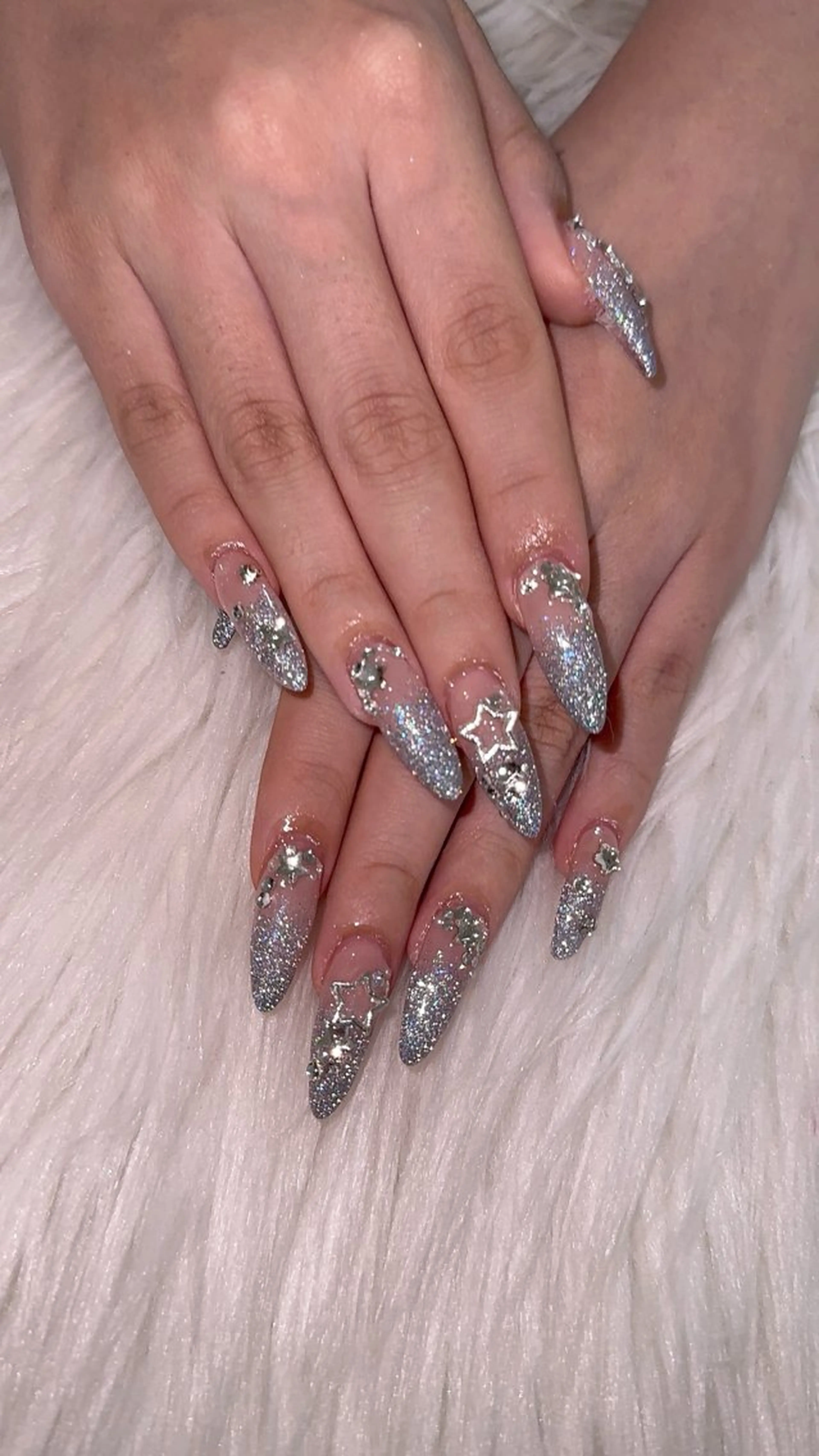 ネイル ハンドネイル 黒川 実祐のネイルデザイン