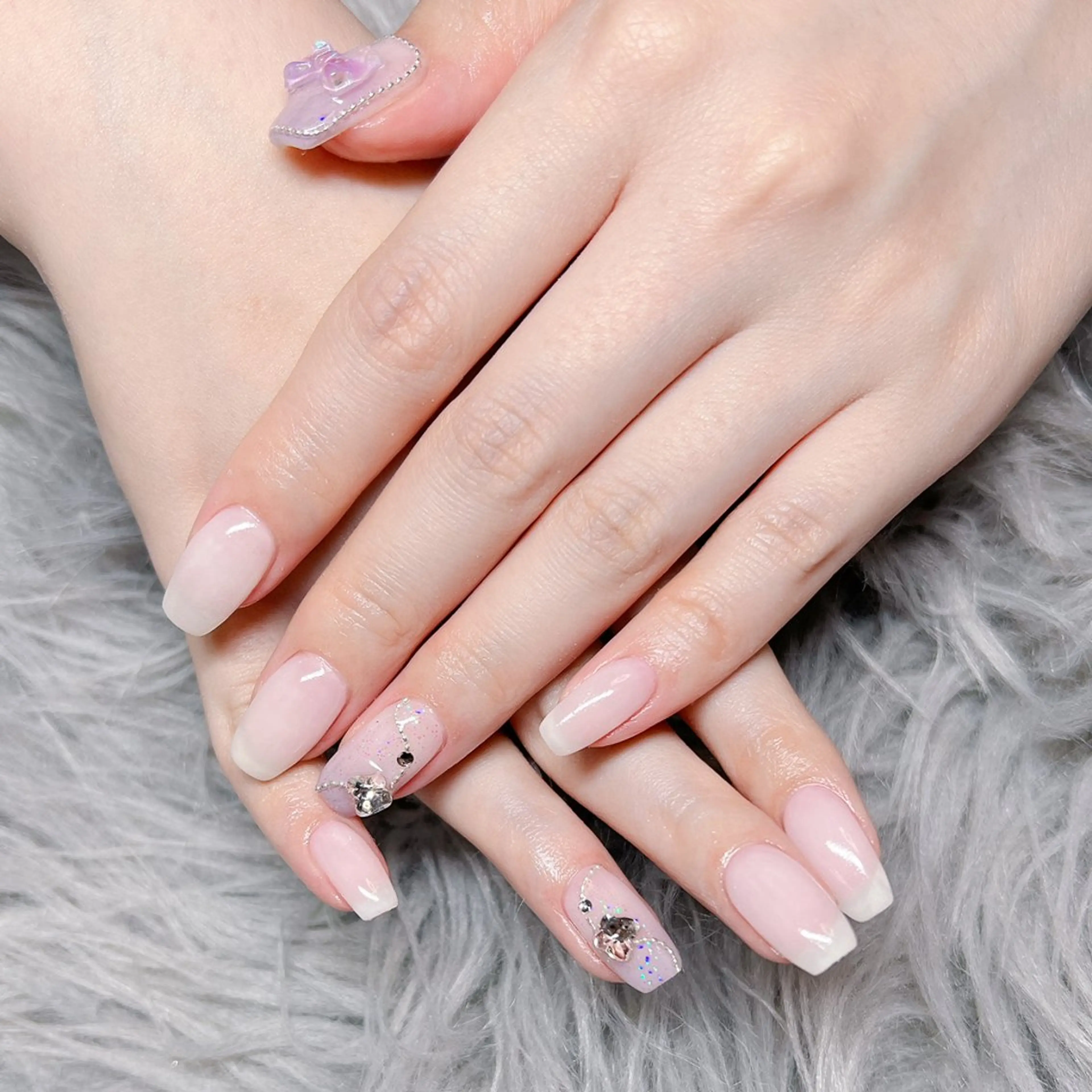 ネイル 個室ネイルサロンDolly  Girl〜ドーリーガール〜所属・DollyGirl KYOKOのネイルデザイン