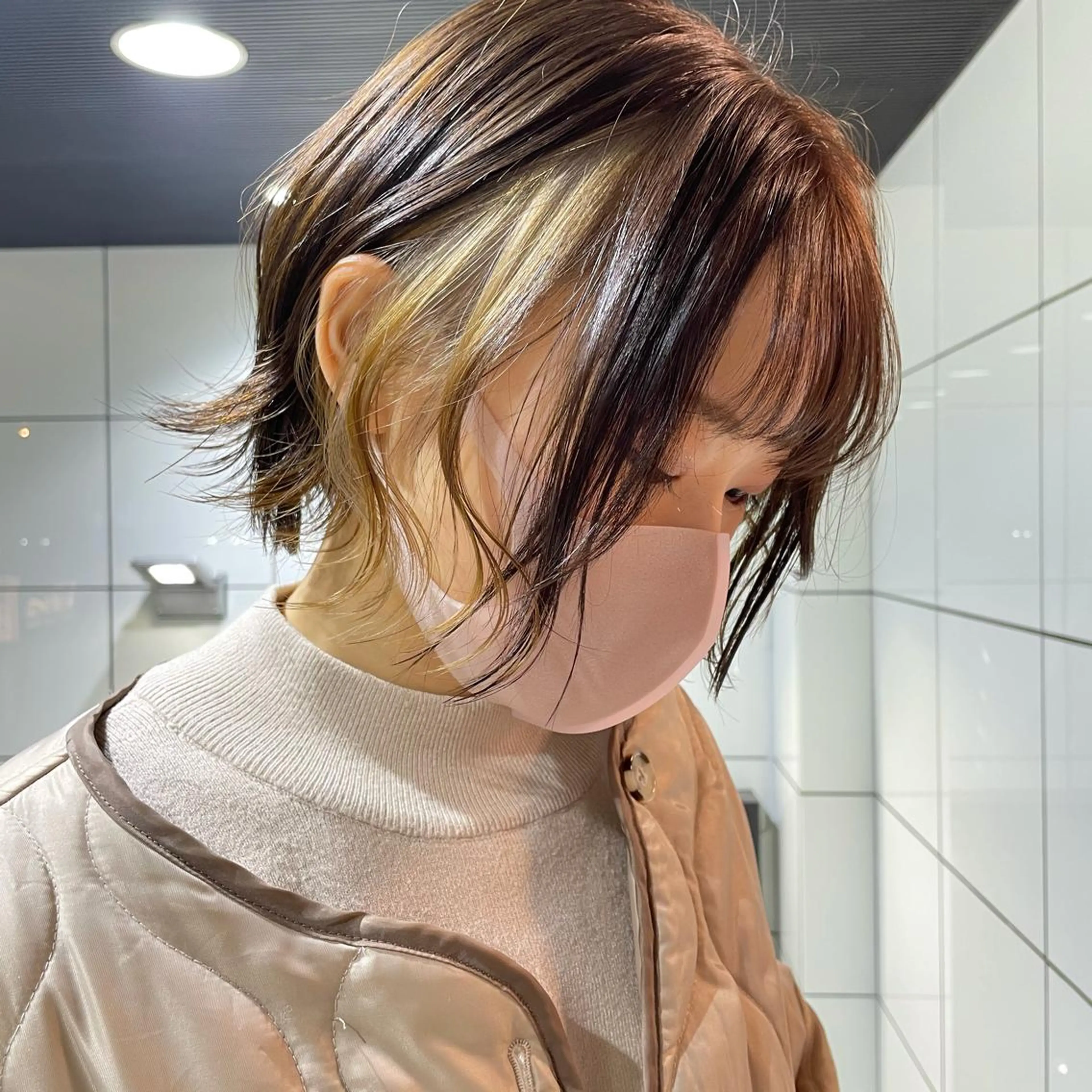 ミディアム カラー インナーカラー ヘアカラー トリートメント 韓国ヘア🦋 MIYUのヘアスタイル