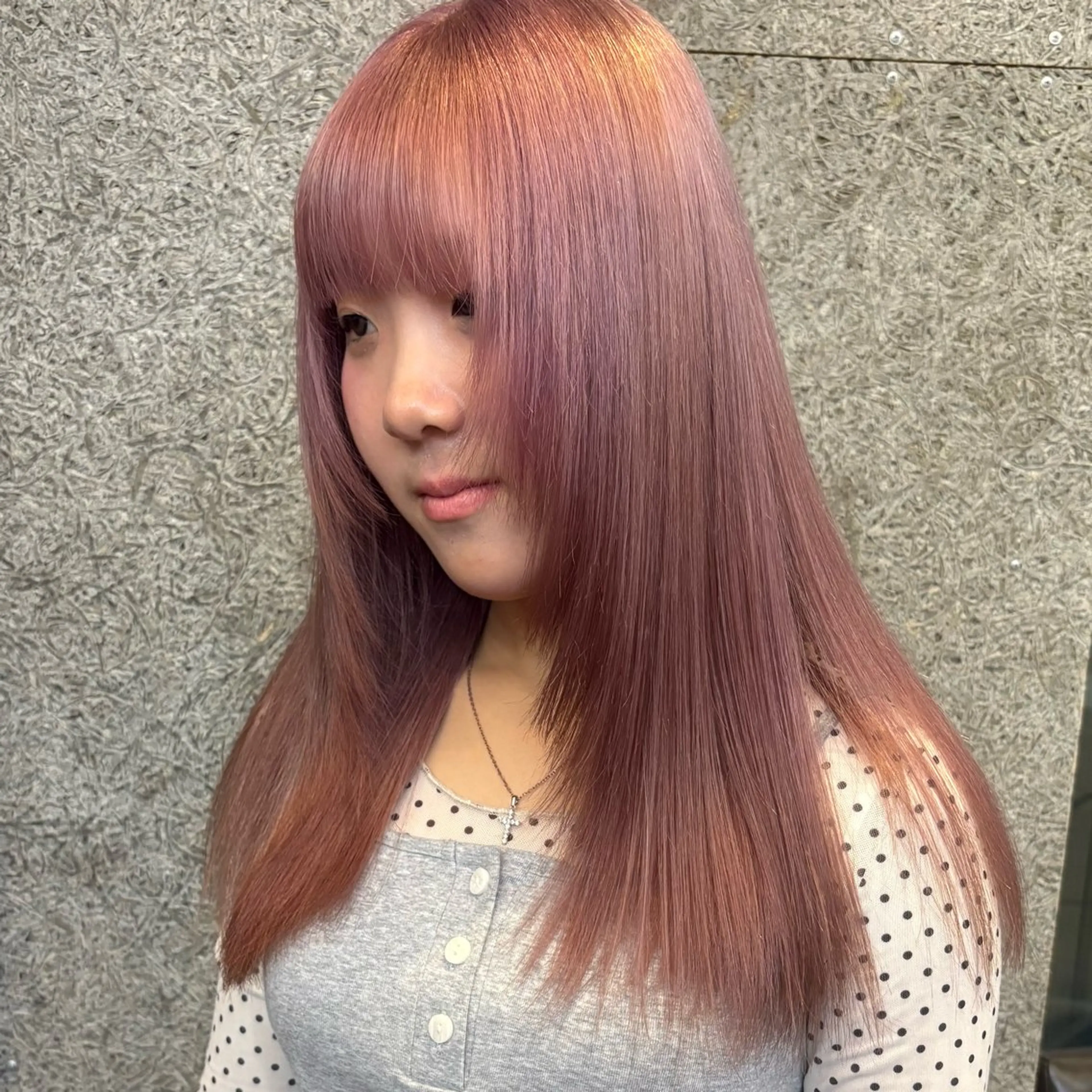 セミロング カラー ピンクカラー ヘアカラー 🧚‍♀️透明感カラ ー/渡邉日向💔🎀のヘアスタイル