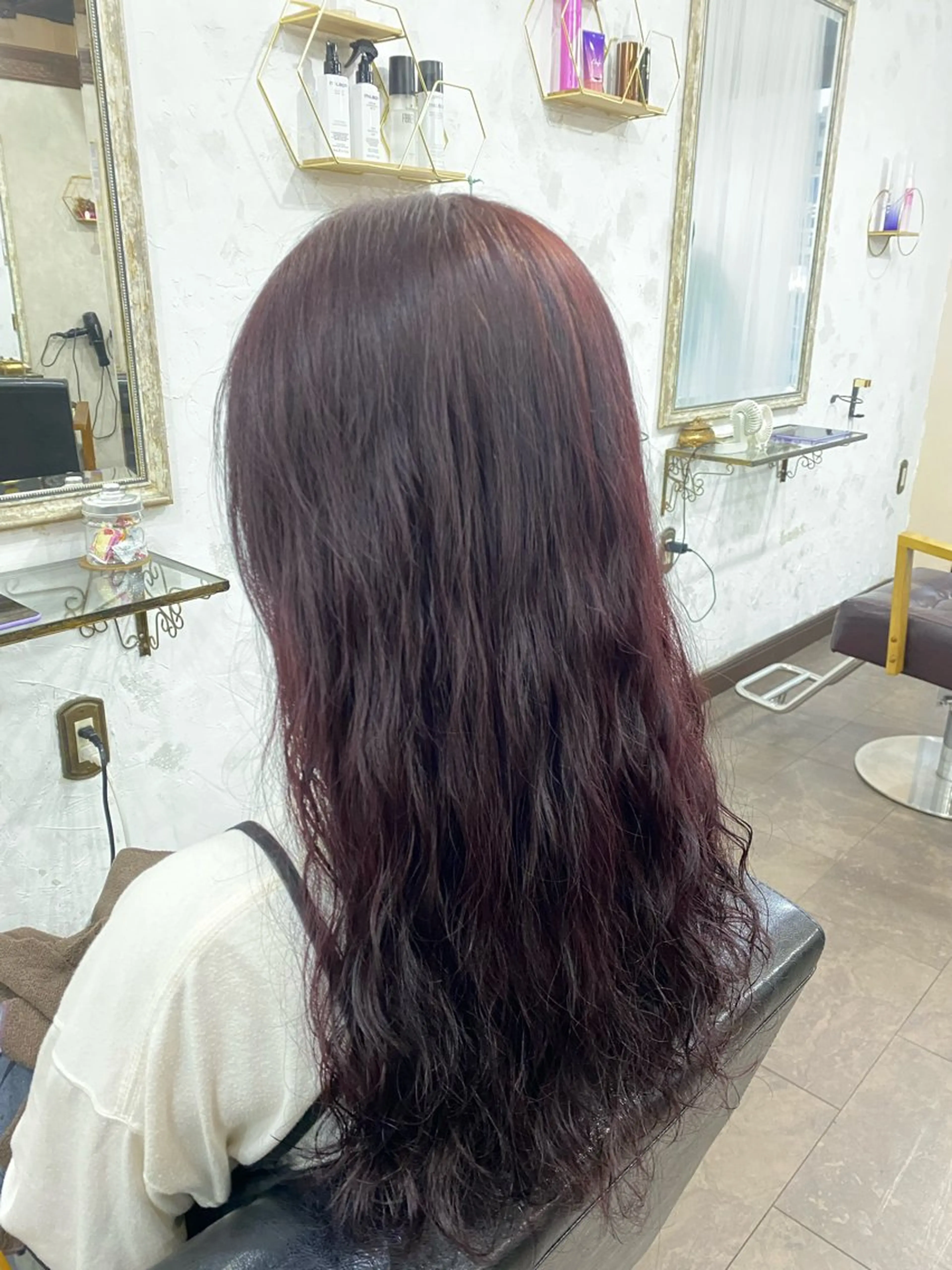 ロング aisa .のヘアスタイル