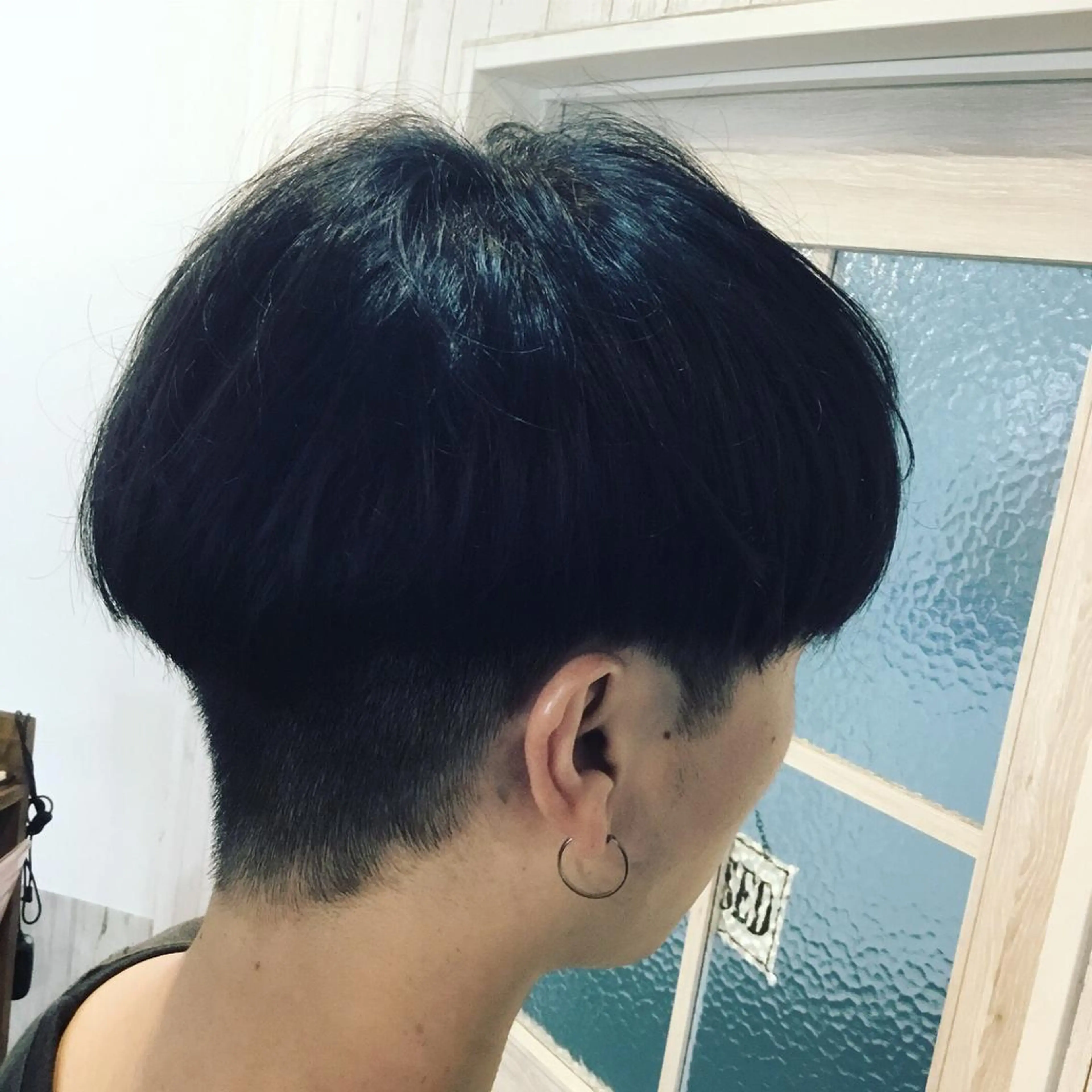 ショート カラー 金崎 新吾のヘアスタイル