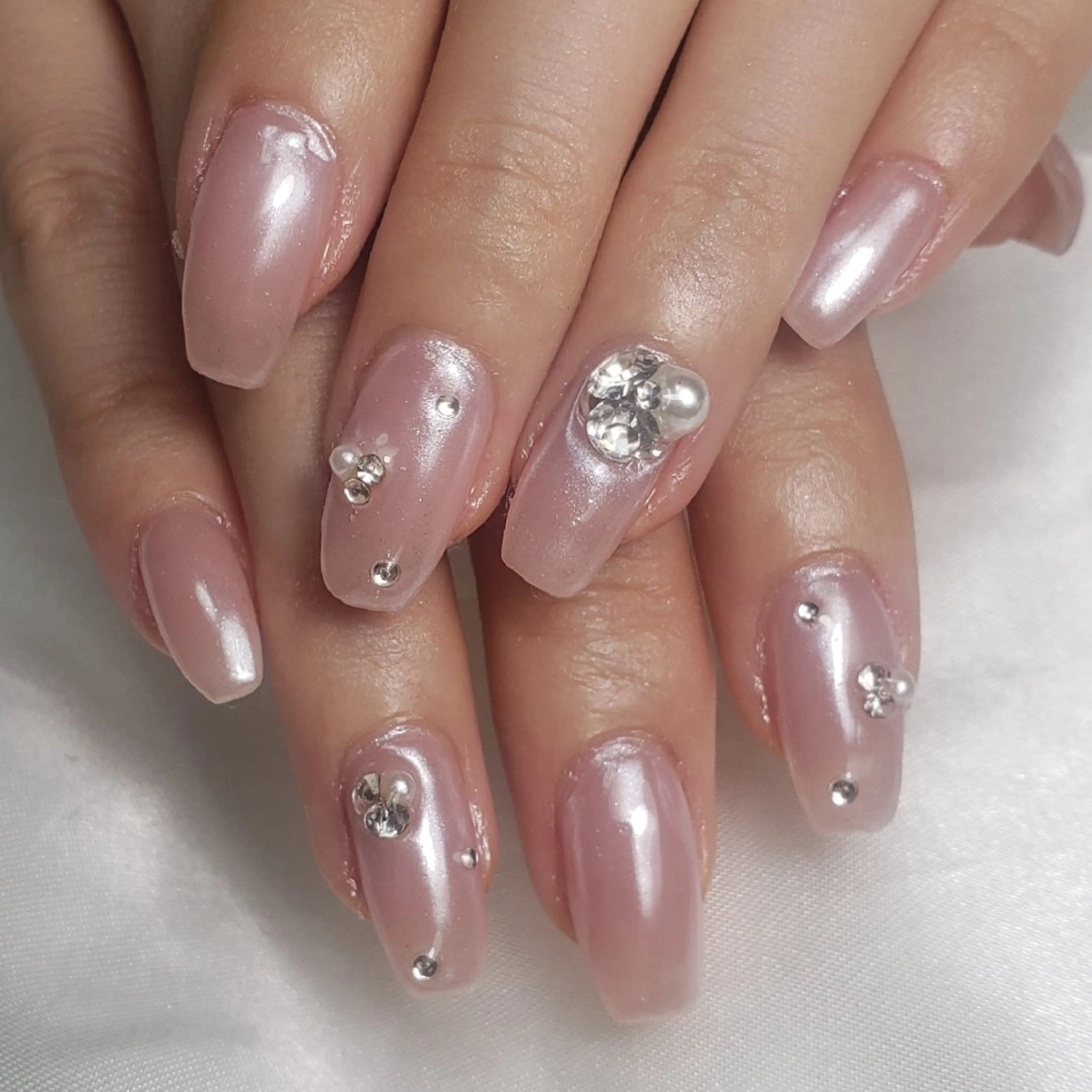 ネイル ビジュード ネイルのネイルデザイン