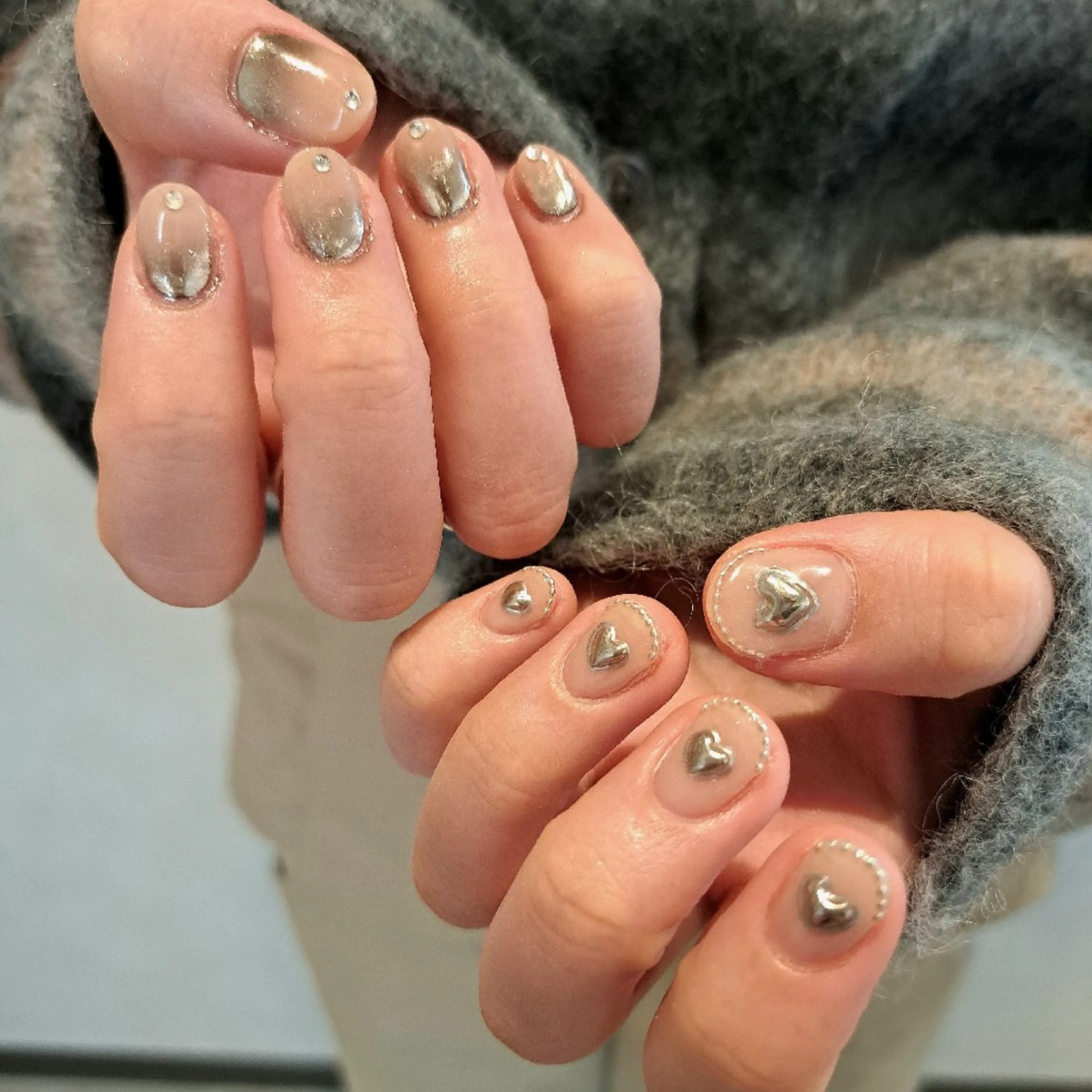 ネイル アートネイル フレンチネイル ハート 韓国ネイル 持ち込み Nail mood /アートし放題のネイルデザイン