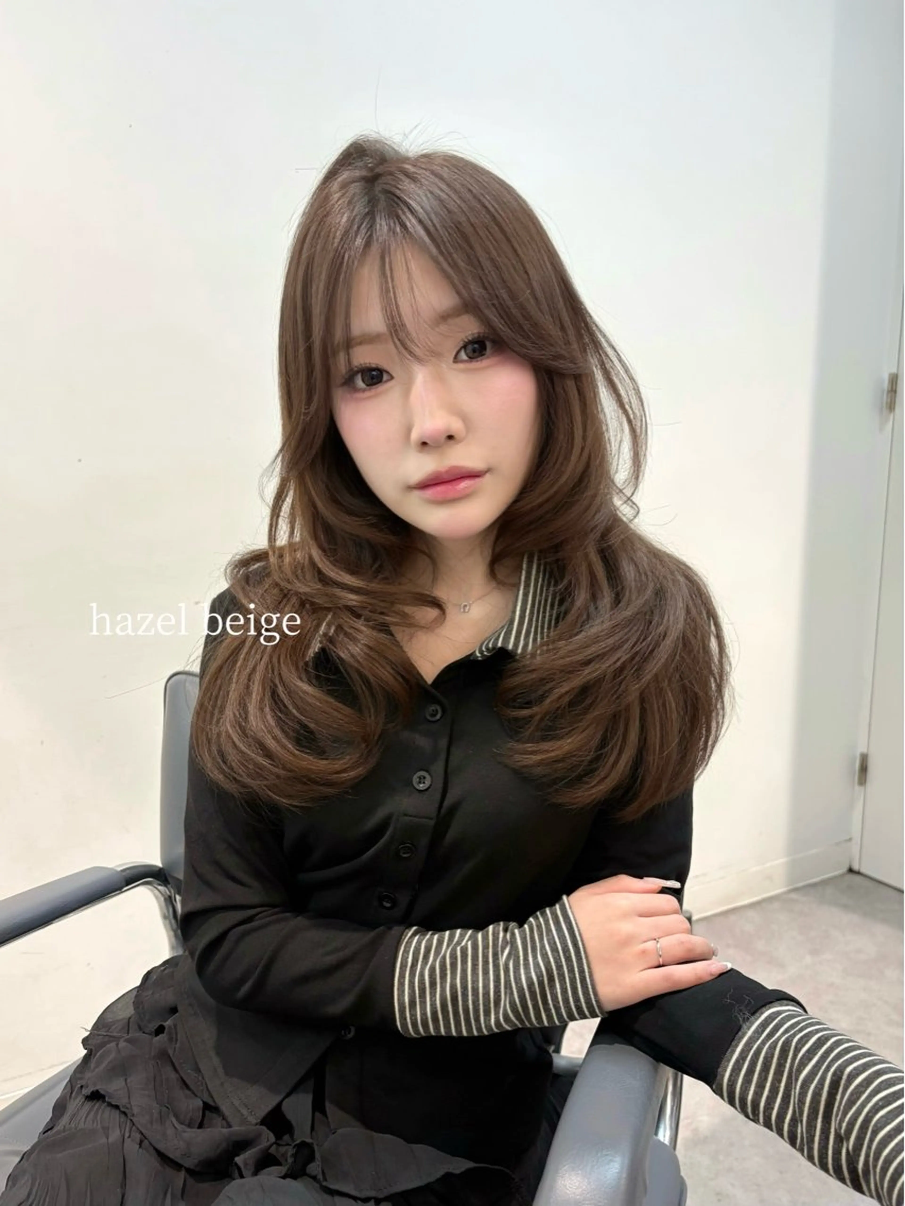 ロング カラー ベージュカラー ブリーチ 透明感カラー カット ヘアカラー トリートメント MEI🎀つやカラー 🎀レイヤー🎀渋谷のヘアスタイル