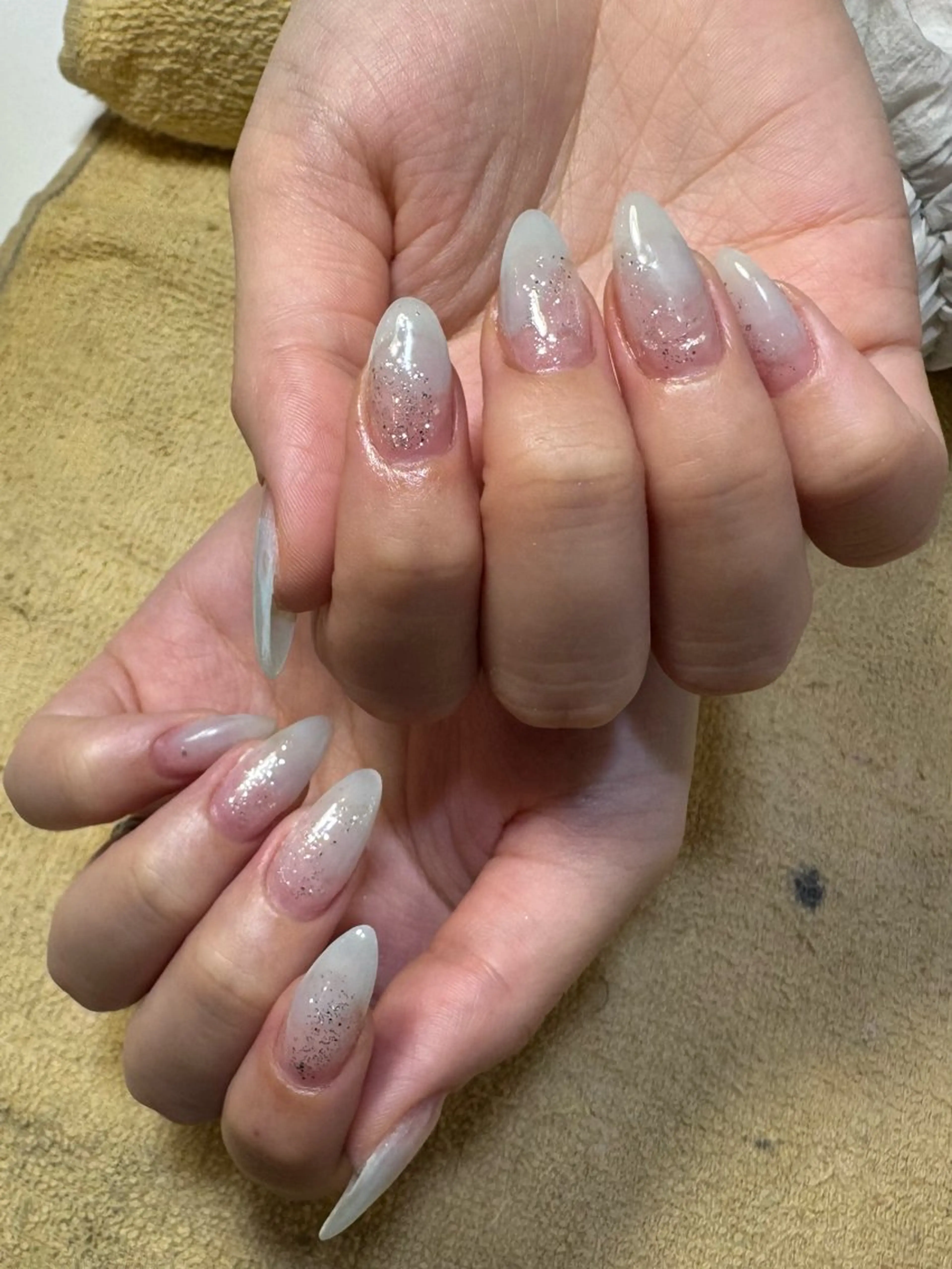 ネイル 黒田 愛理のネイルデザイン