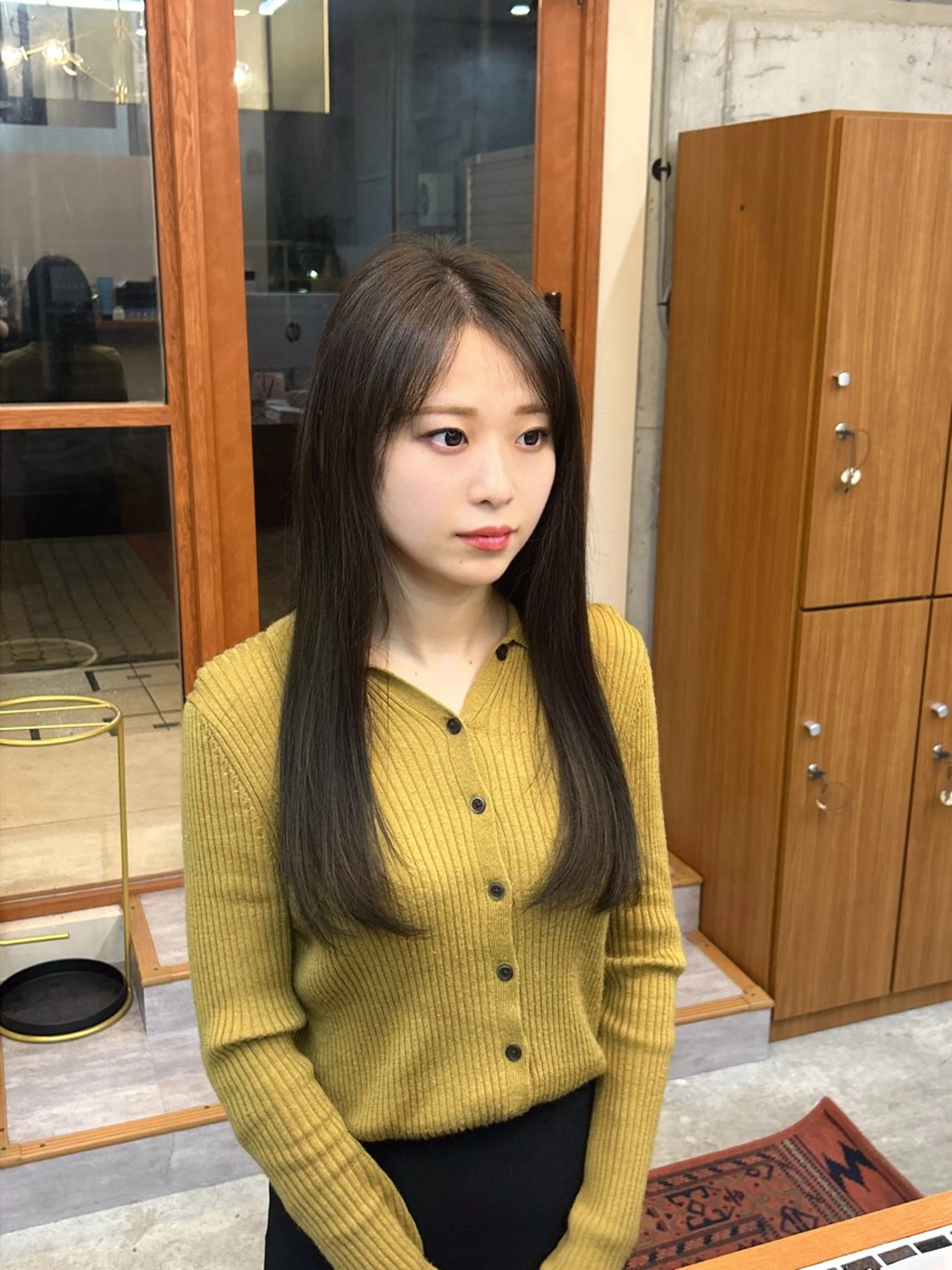 ロング カラー グレージュ オリーブグレージュ オリーブグレー ヘアカラー カット・ブリーチ/ ふわあいりのヘアスタイル