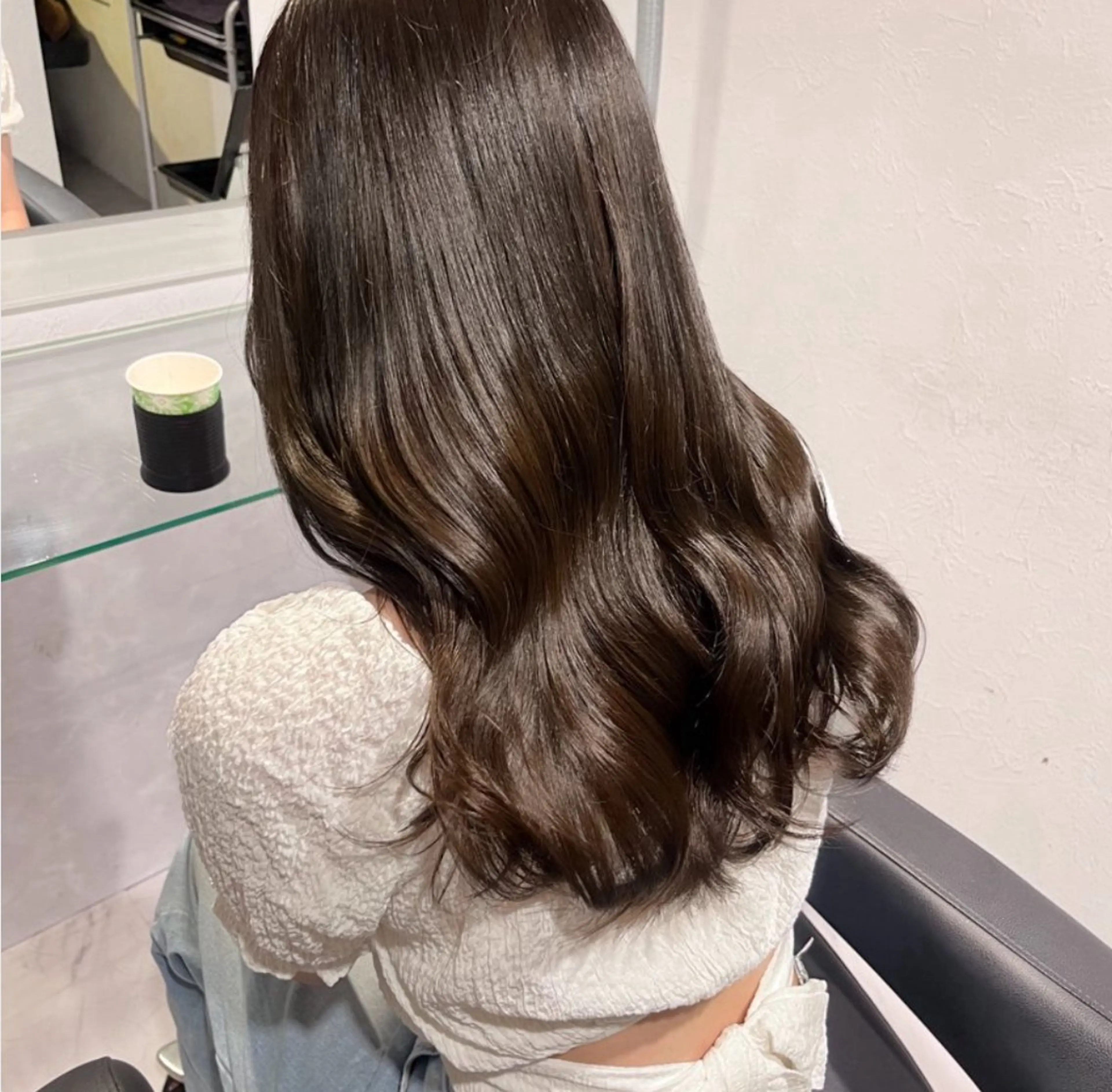 ロング カラー 🫧うる艶トレンド 🫧透明感カラーのヘアスタイル