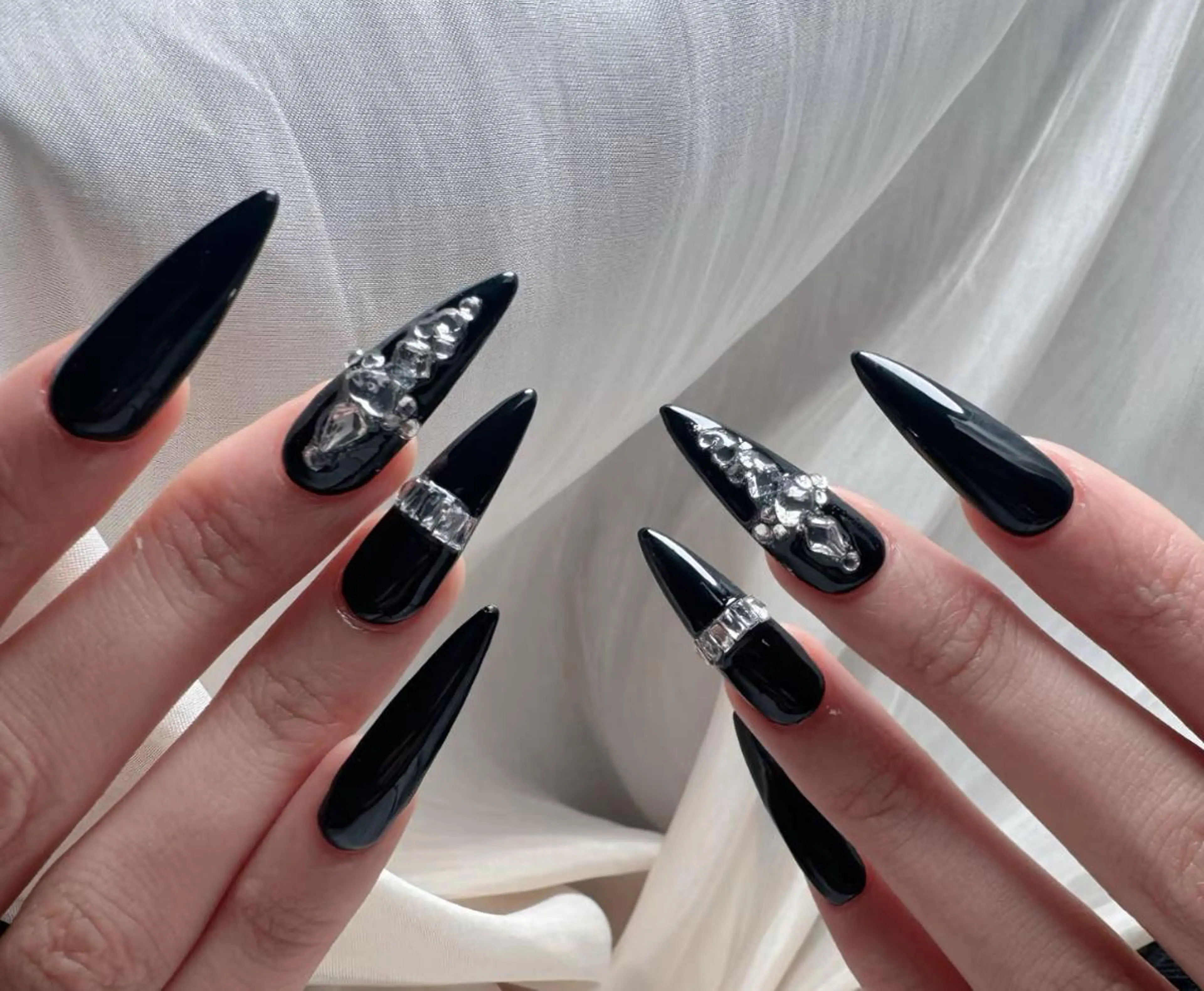 ネイル ハンドネイル ル ルのネイルデザイン