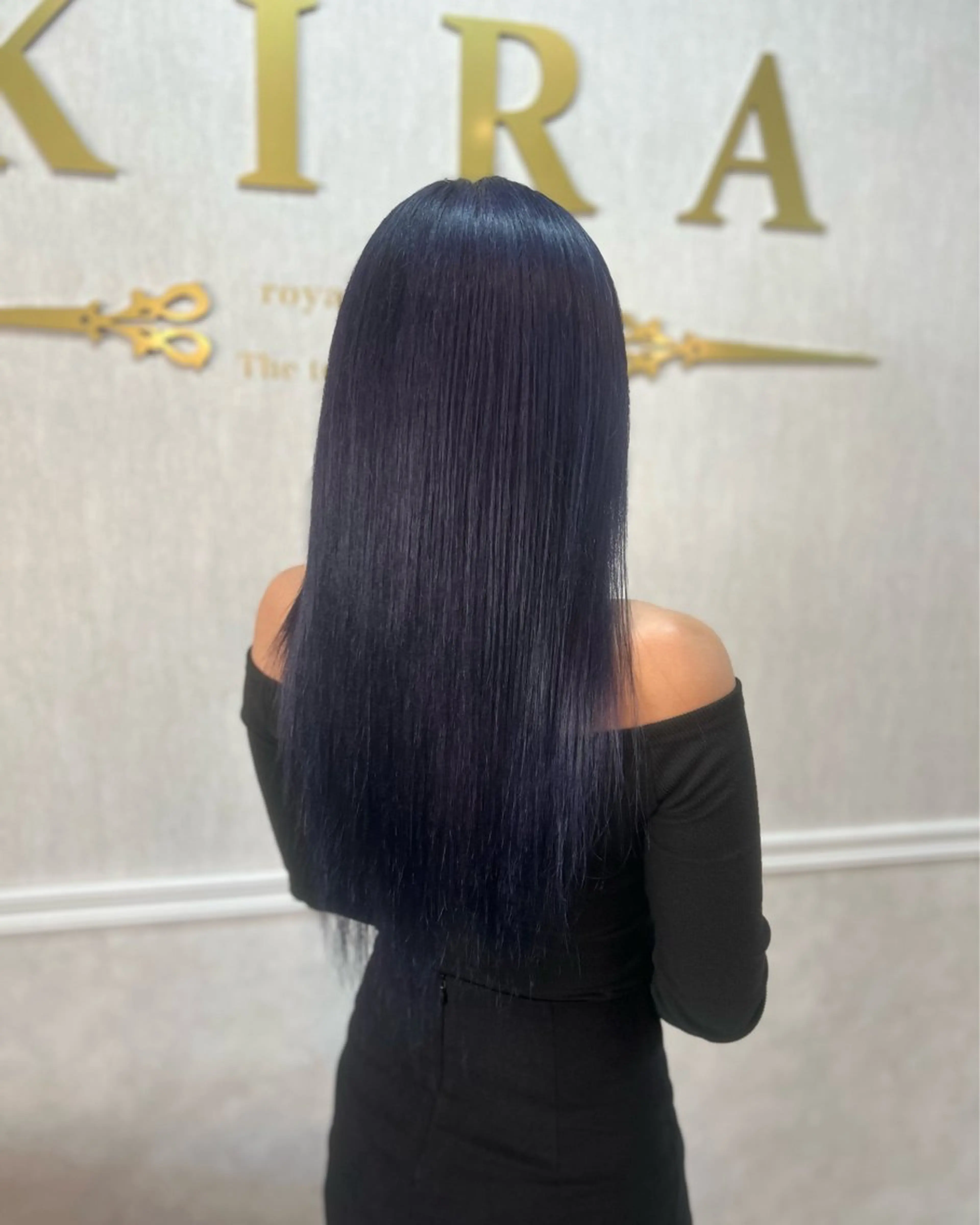 ロング カラー ディープラベンダー ラベンダーカラー 石井 綾乃のヘアスタイル