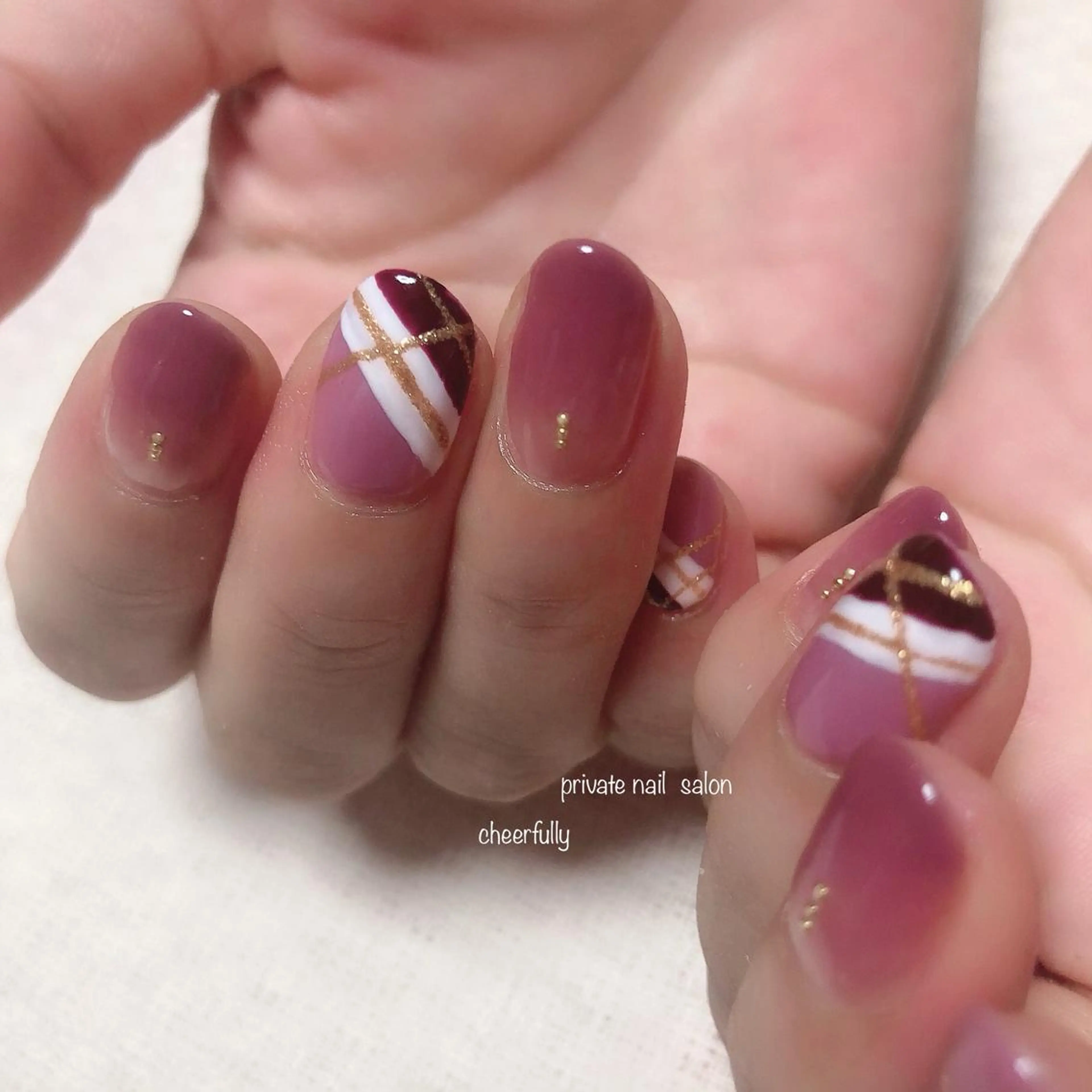 ネイル ハンドネイル ⭐️ cheerfullyのネイルデザイン