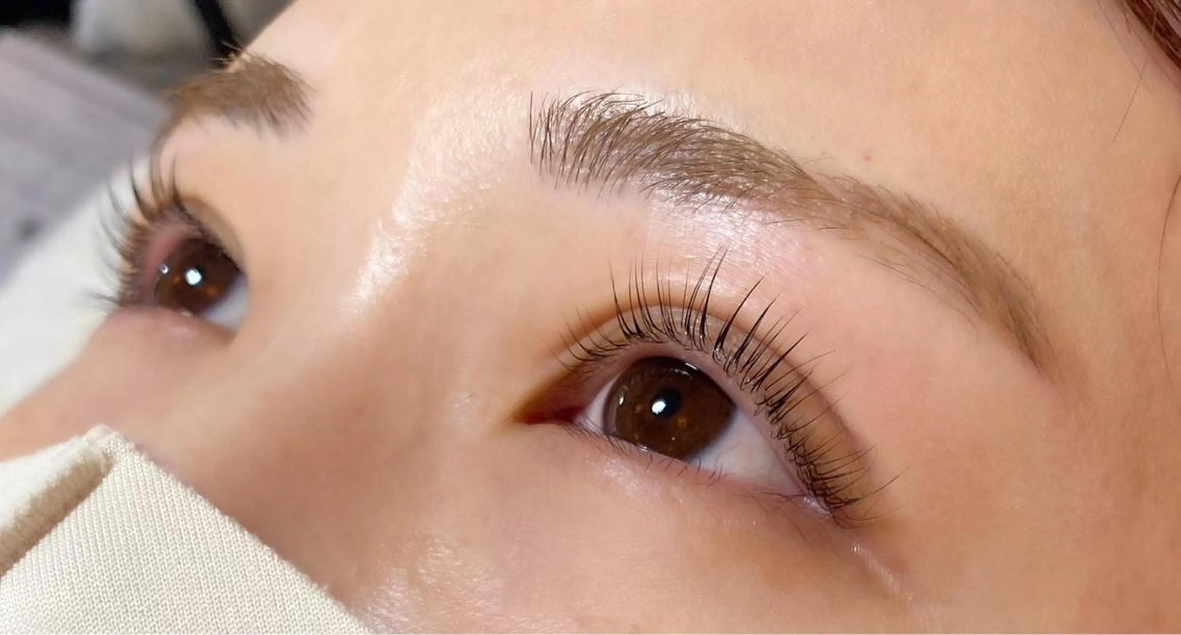 マツエク・マツパ パリジェンヌラッシュリフト SHE. hairdesignのヘアスタイル