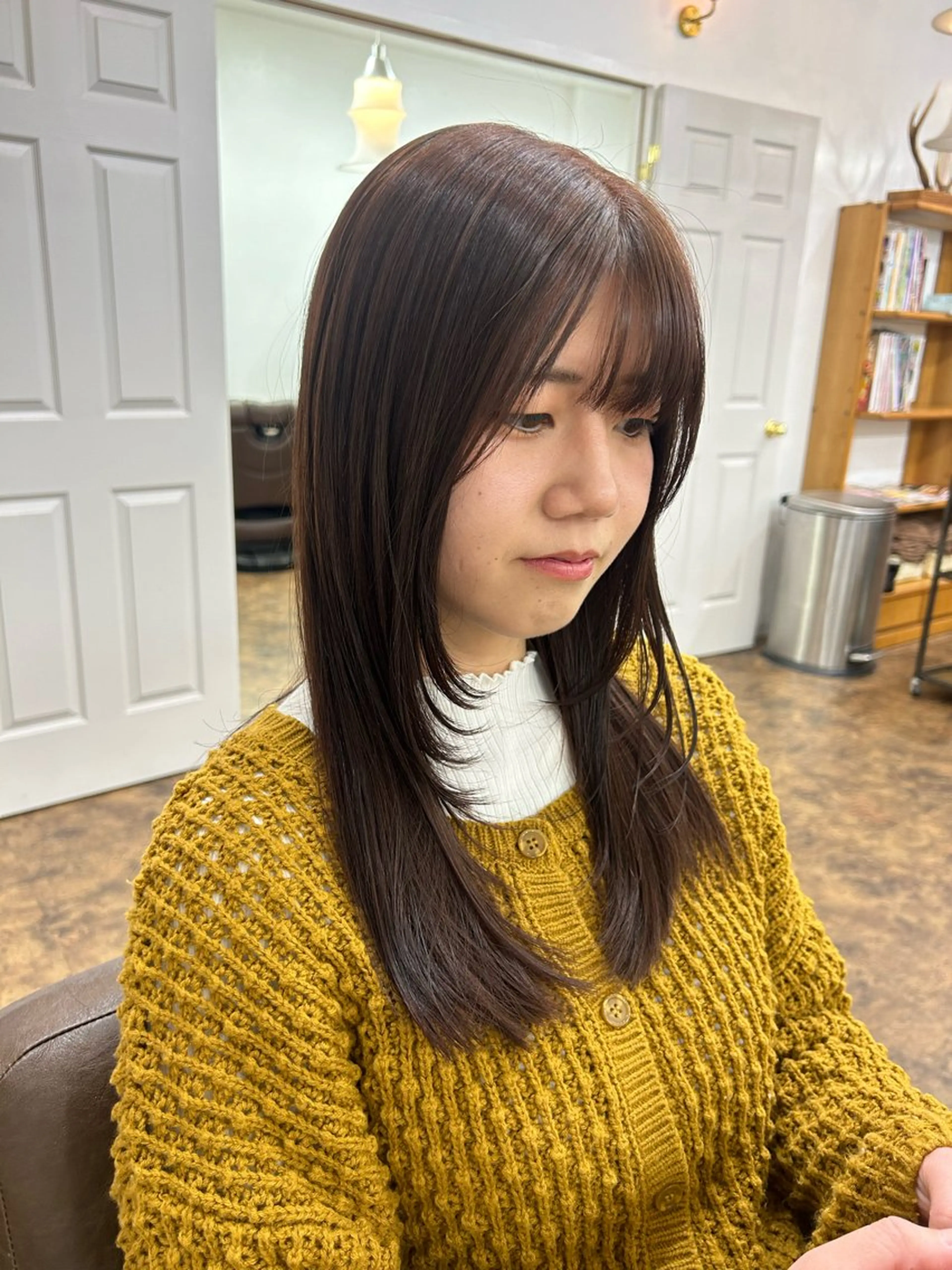 ロング レイヤーカット ヘアカラー トリートメント YUIMARL SUZUKAのヘアスタイル