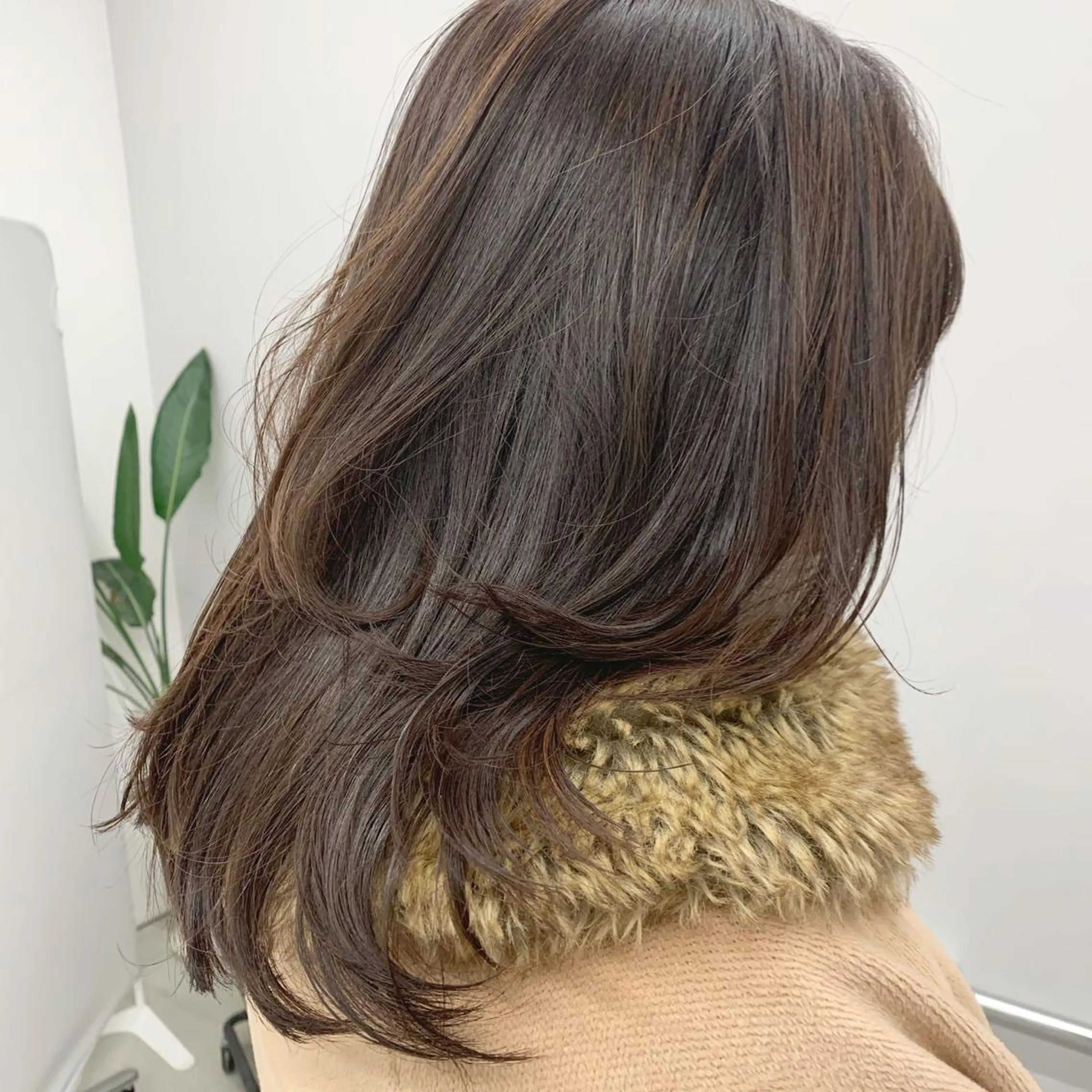 ミディアム カラー 透明感/オリーブ/ グレージュ/YUKAのヘアスタイル
