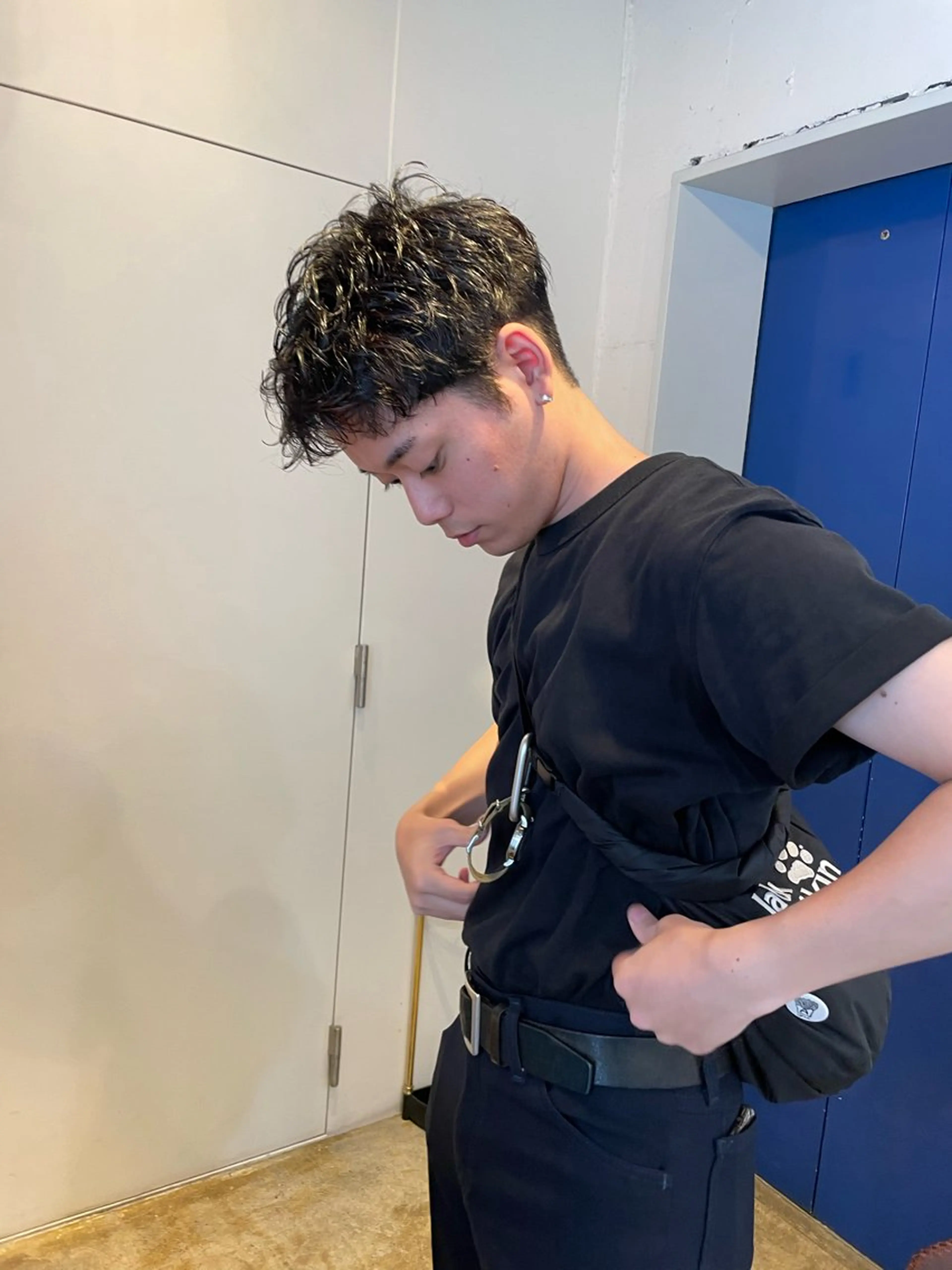 パーマ メンズ RIN／韓国ヘア レイヤーカットのヘアスタイル