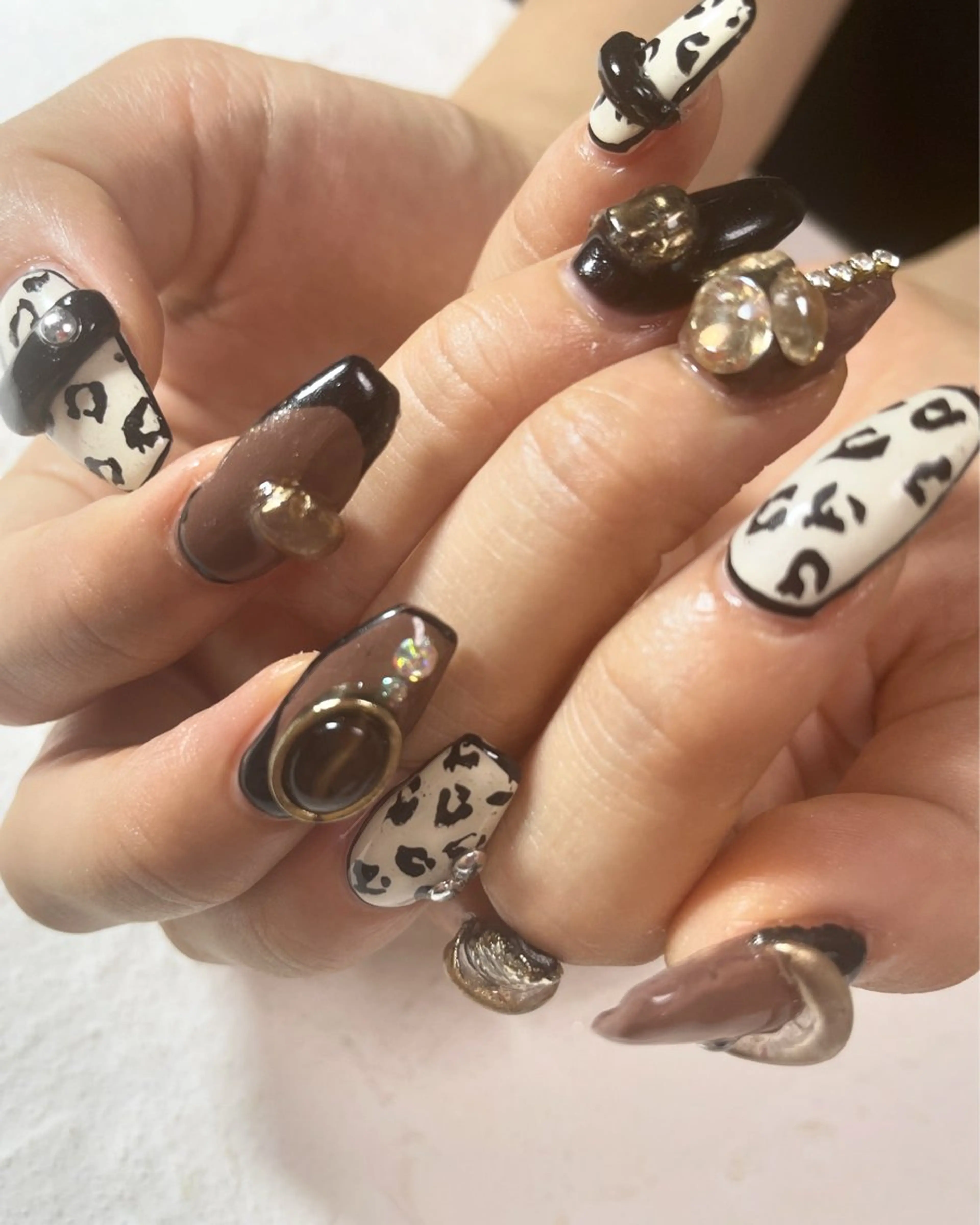 ネイル nail.gorin所属・吉村 優子のネイルデザイン