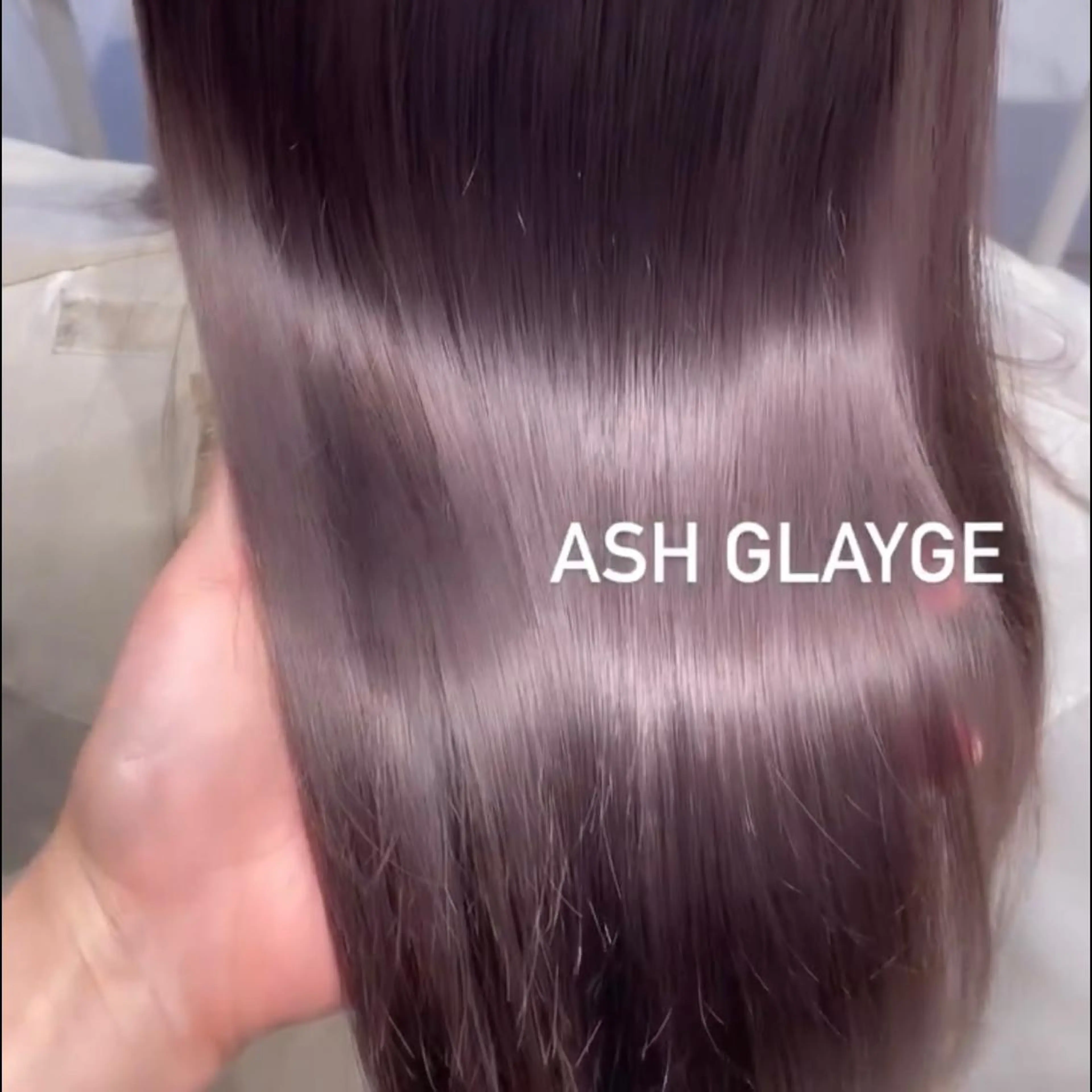 カラー Toiro所属・🤎小顔レイヤー /ベージュ🤎友香のヘアスタイル