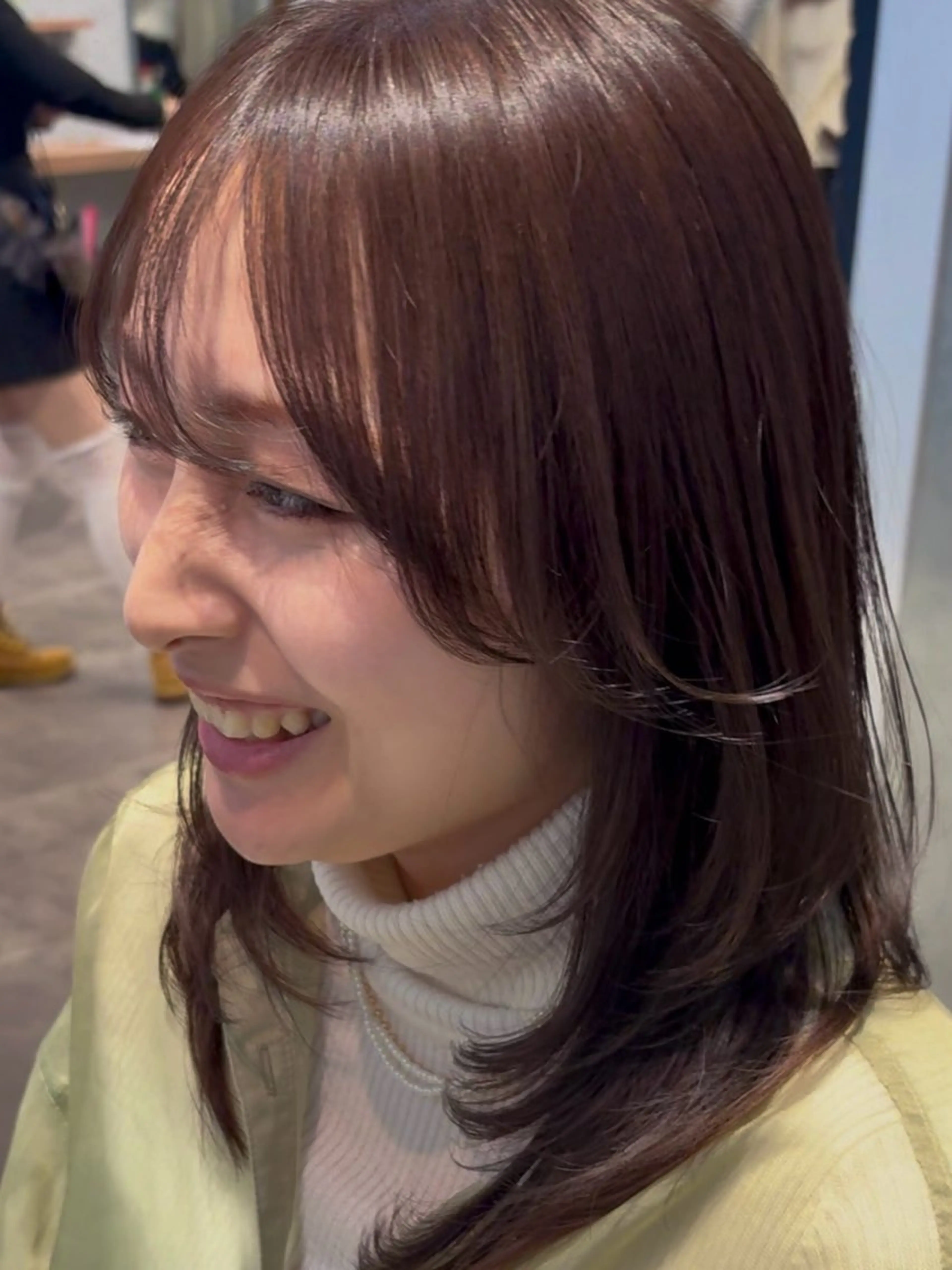 ミディアム ハッシュカット カット ヘアカラー トリートメント 赤みオフの透明感職人 /ケア重視の美髪施術のヘアスタイル