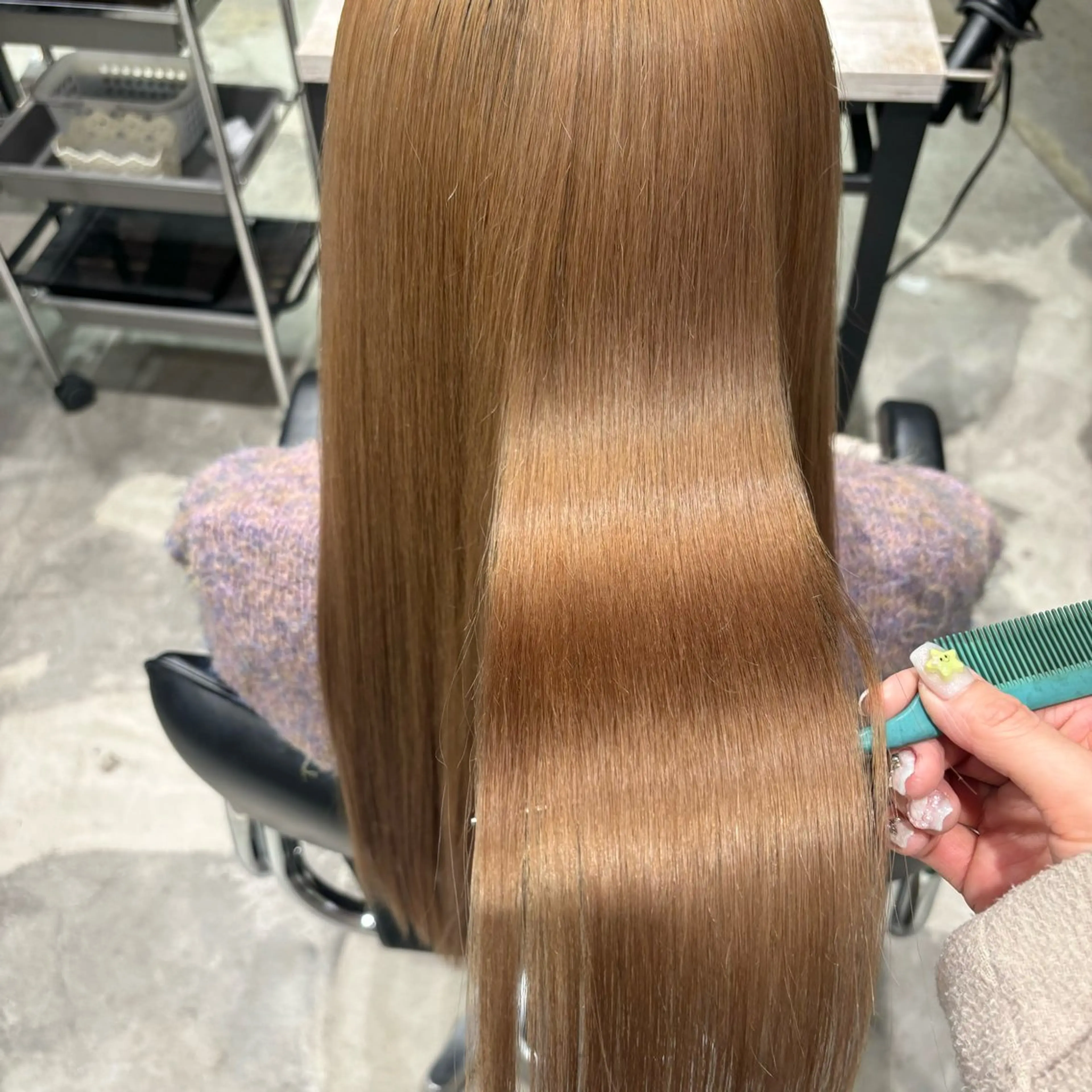 👑ブリーチ毛でもできる!!👑ブリーチ髪質改善ストレートの写真