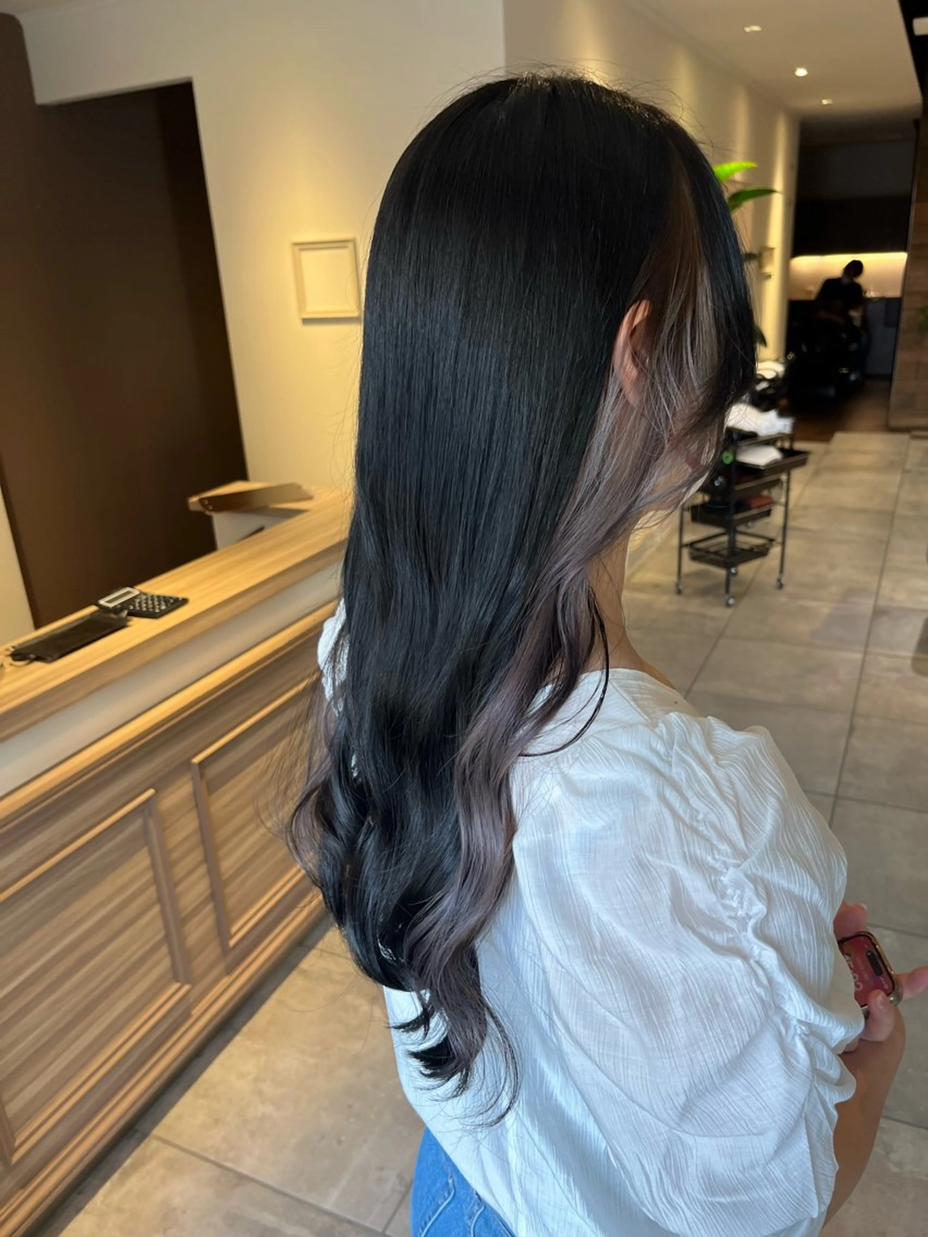 ロング カラー グレージュ ヘアカラー 川越 輝梨奈のヘアスタイル
