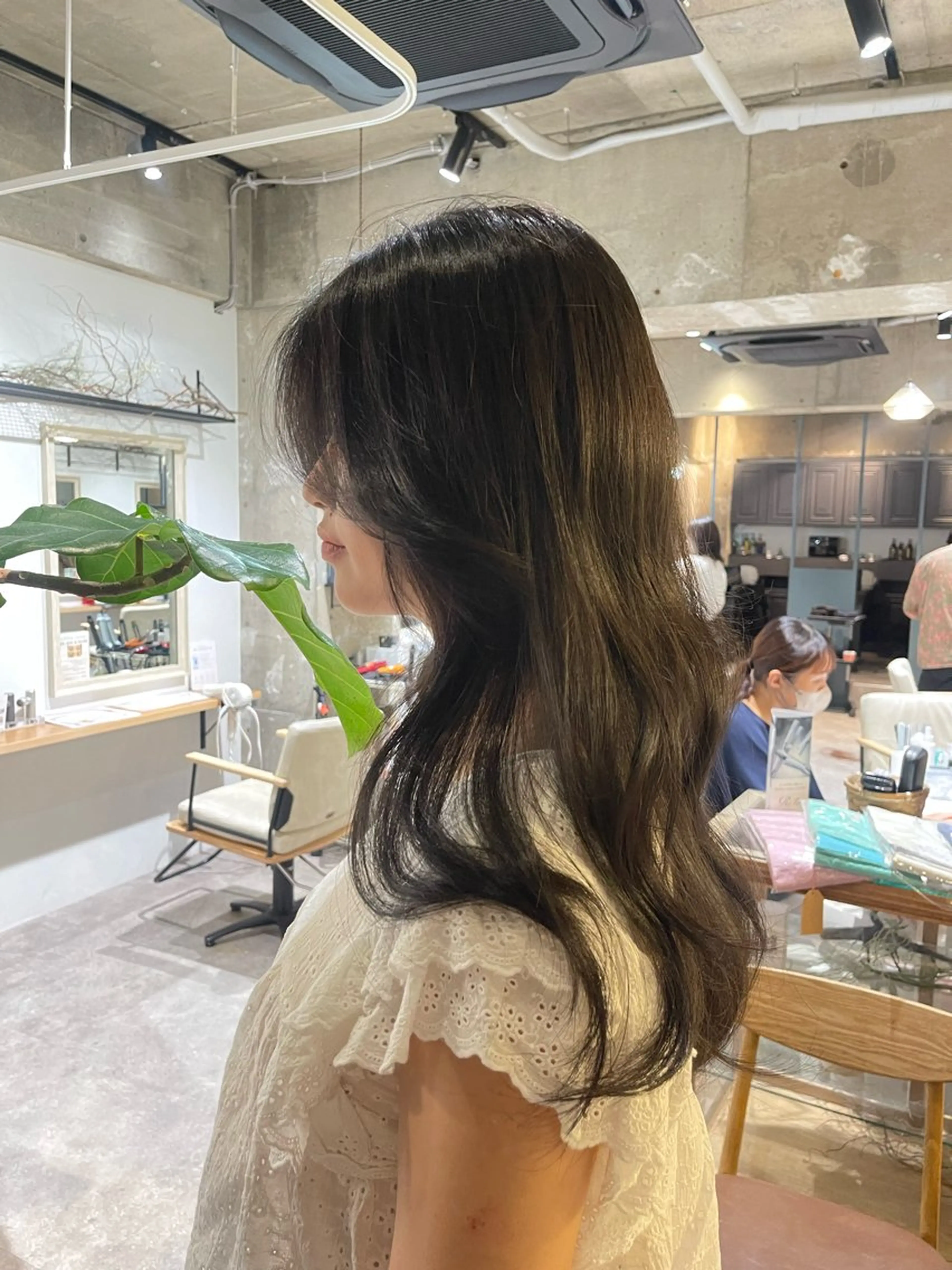 ロング ヘアカラー ano @anomukuiのヘアスタイル