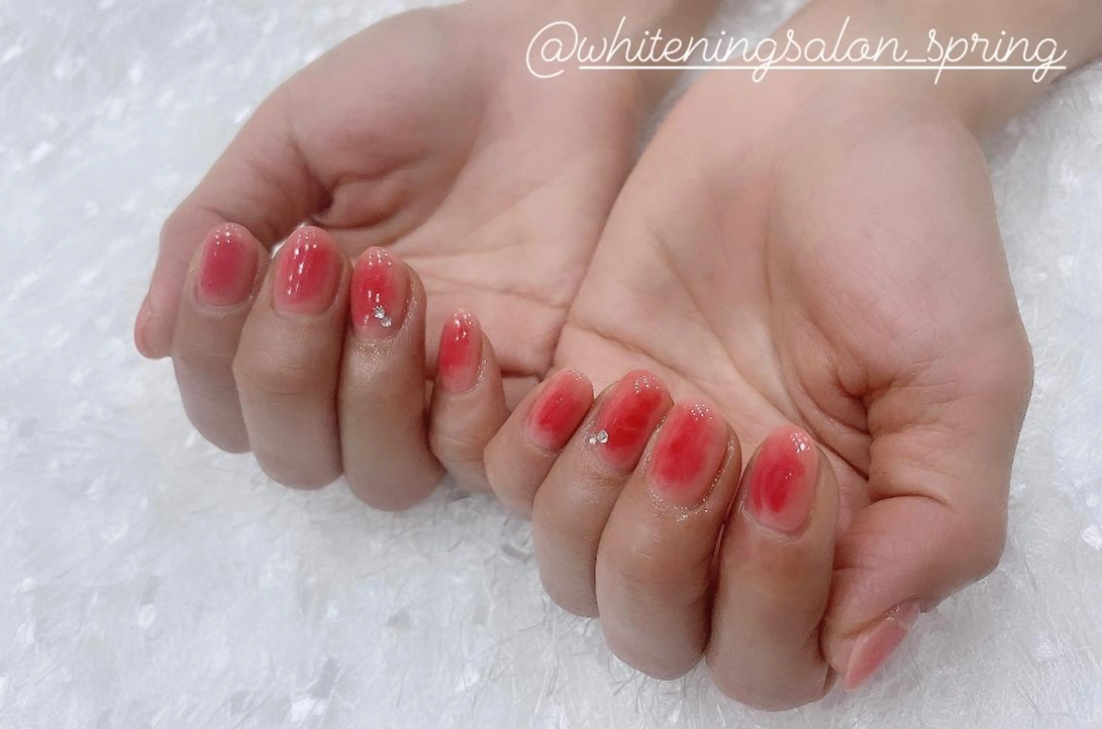 ネイル チークネイル Nakao Hitomiのネイルデザイン