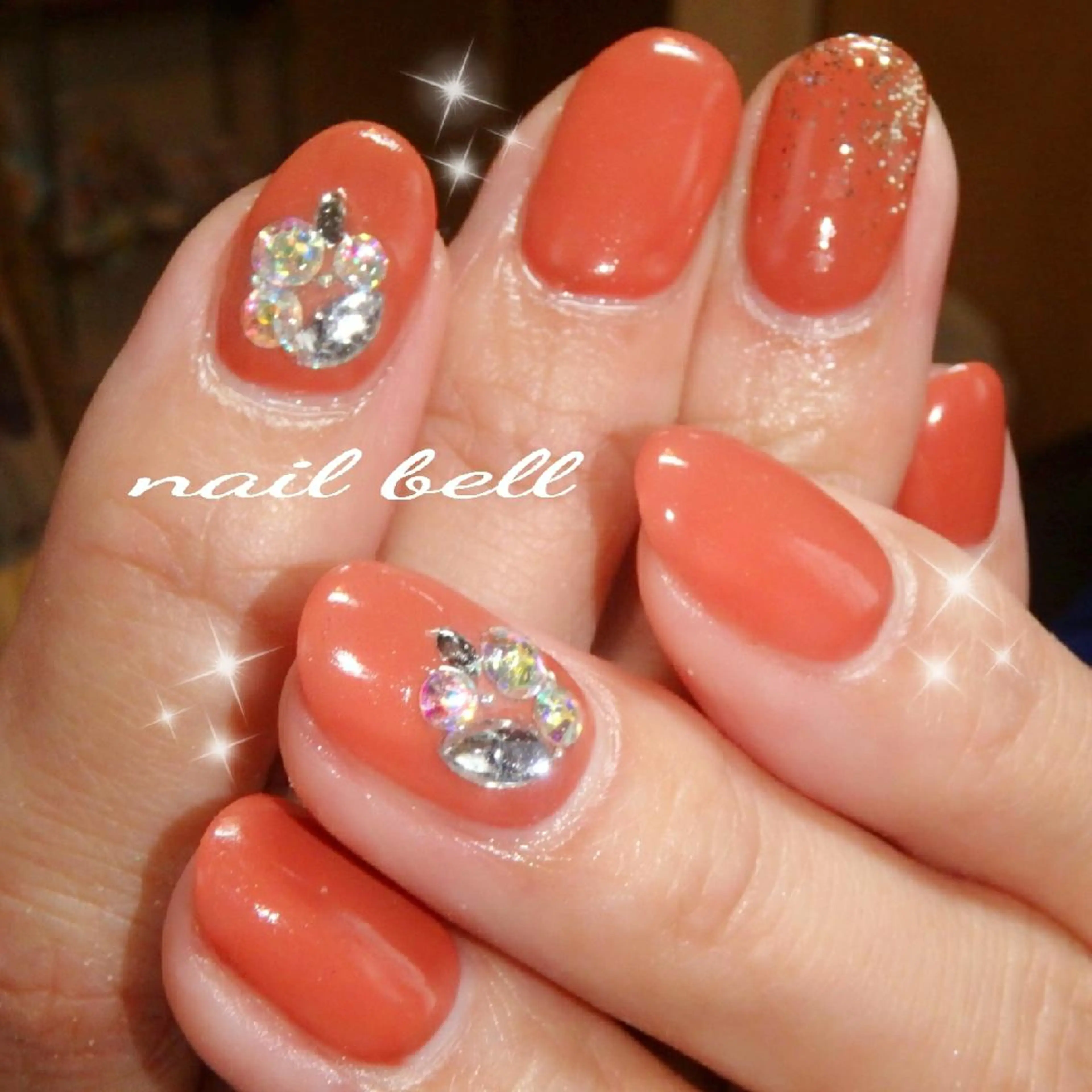 ネイル 占いができるネイルサロン「ネイルベル」所属・さいとう りなのネイルデザイン