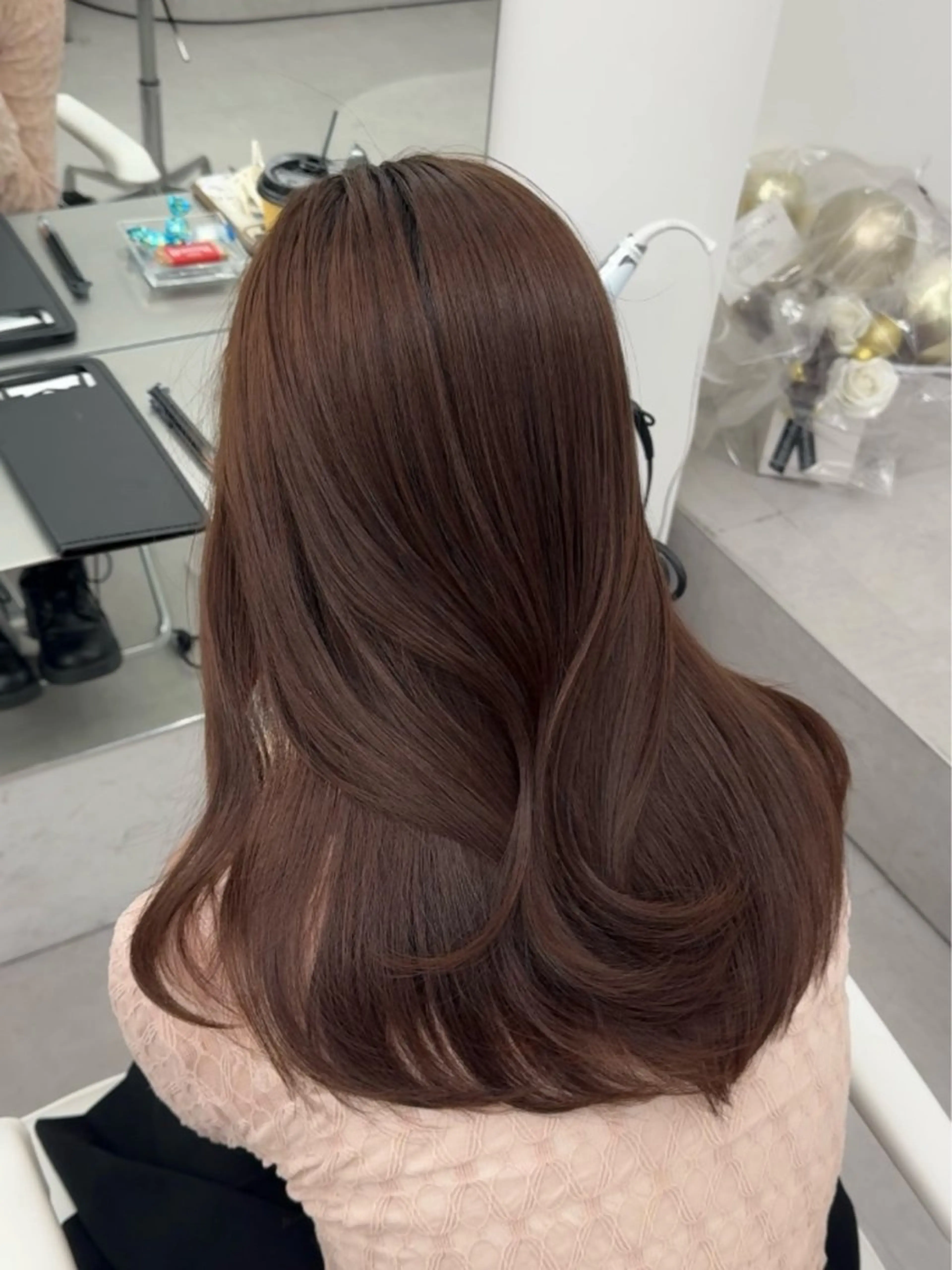 ミディアム カラー ヘアアレンジ 最小顔周り&レイヤー 特化/池袋/kokiのヘアスタイル