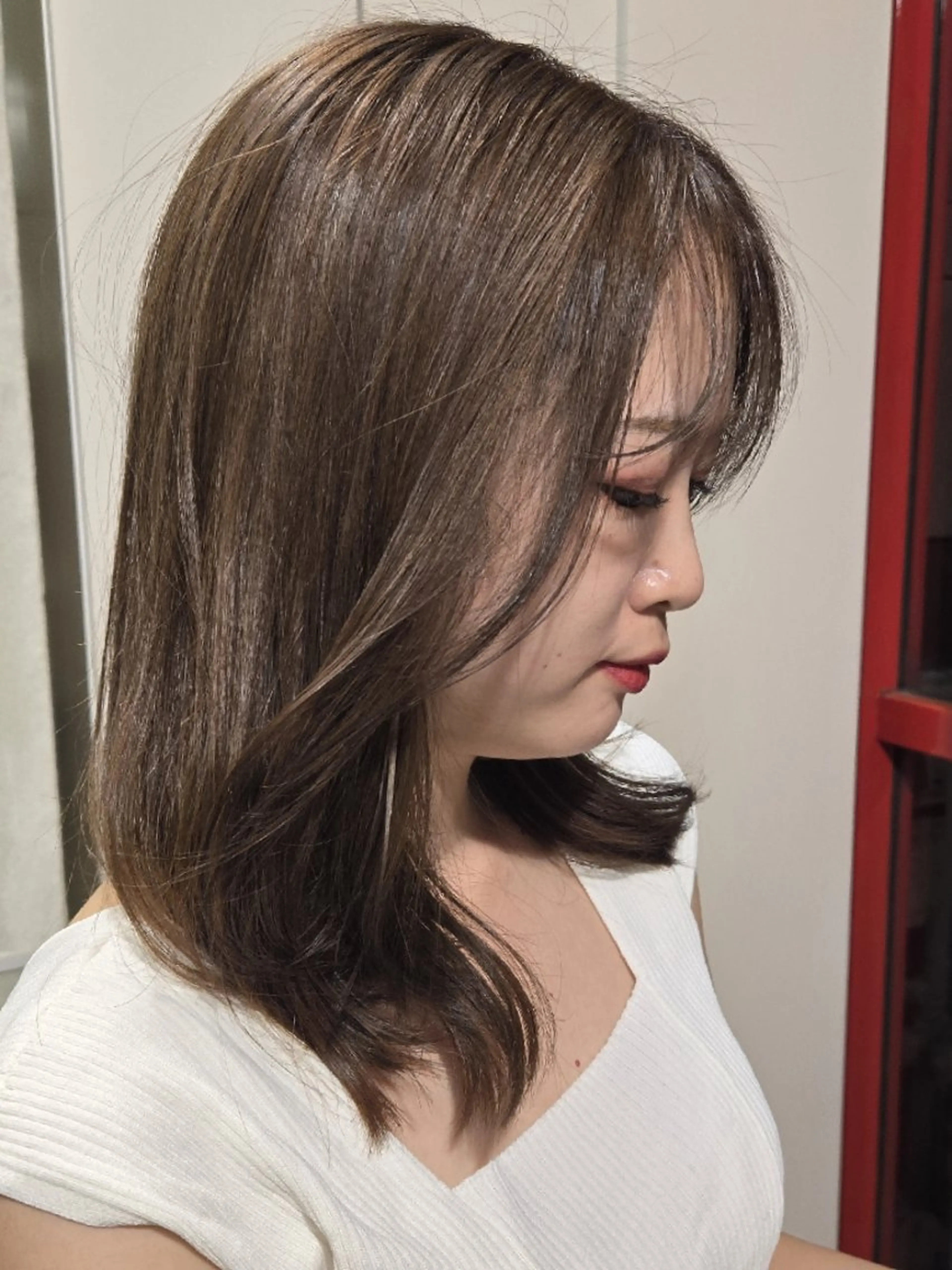 ミディアム カラー ブリーチ 透明感カラー ダブルカラー ヘアカラー 遠藤 史秋のヘアスタイル