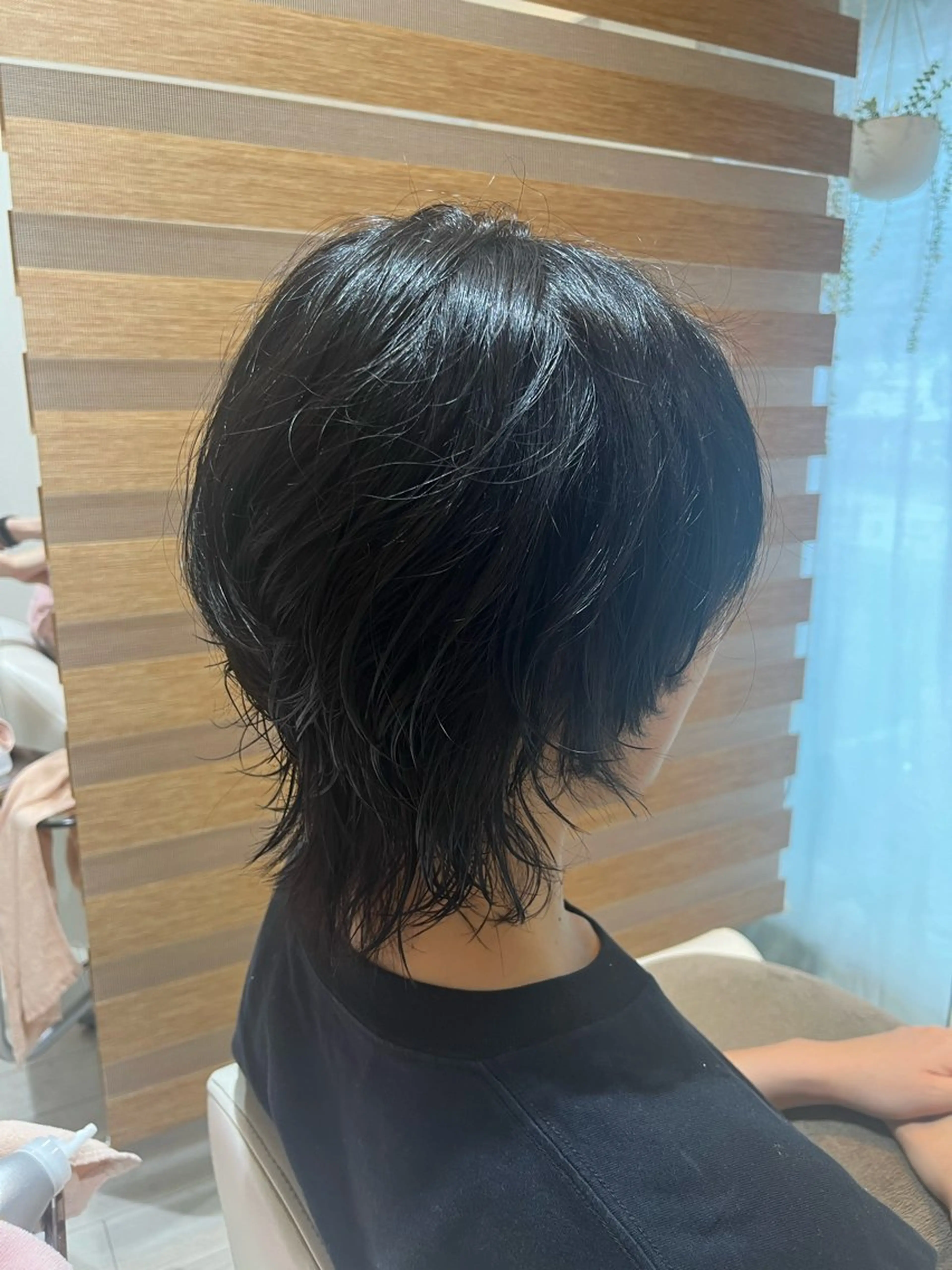 ショート ショートヘア ウルフカット 須藤 百合香のヘアスタイル