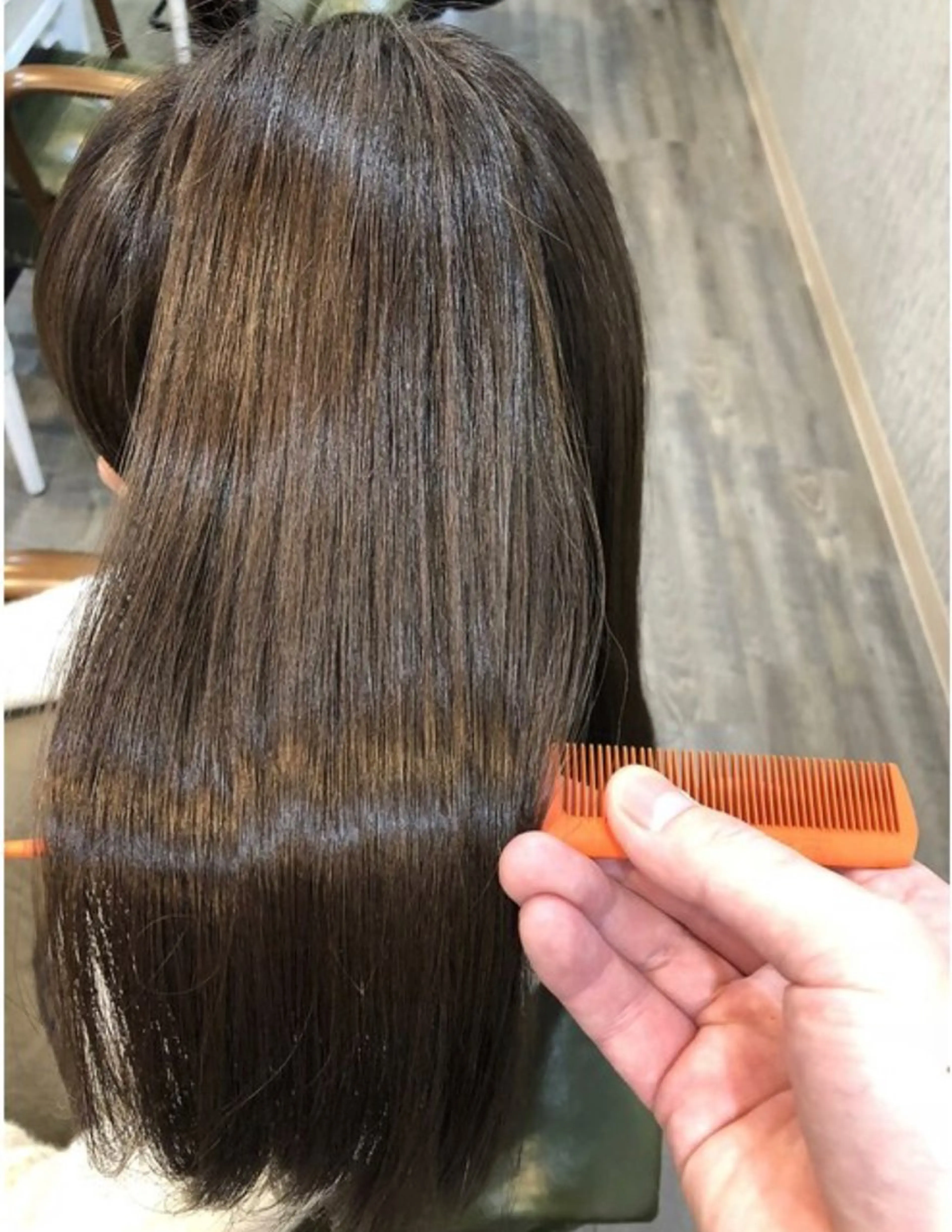 髪質改善4stepトリートメント＋カラーの写真