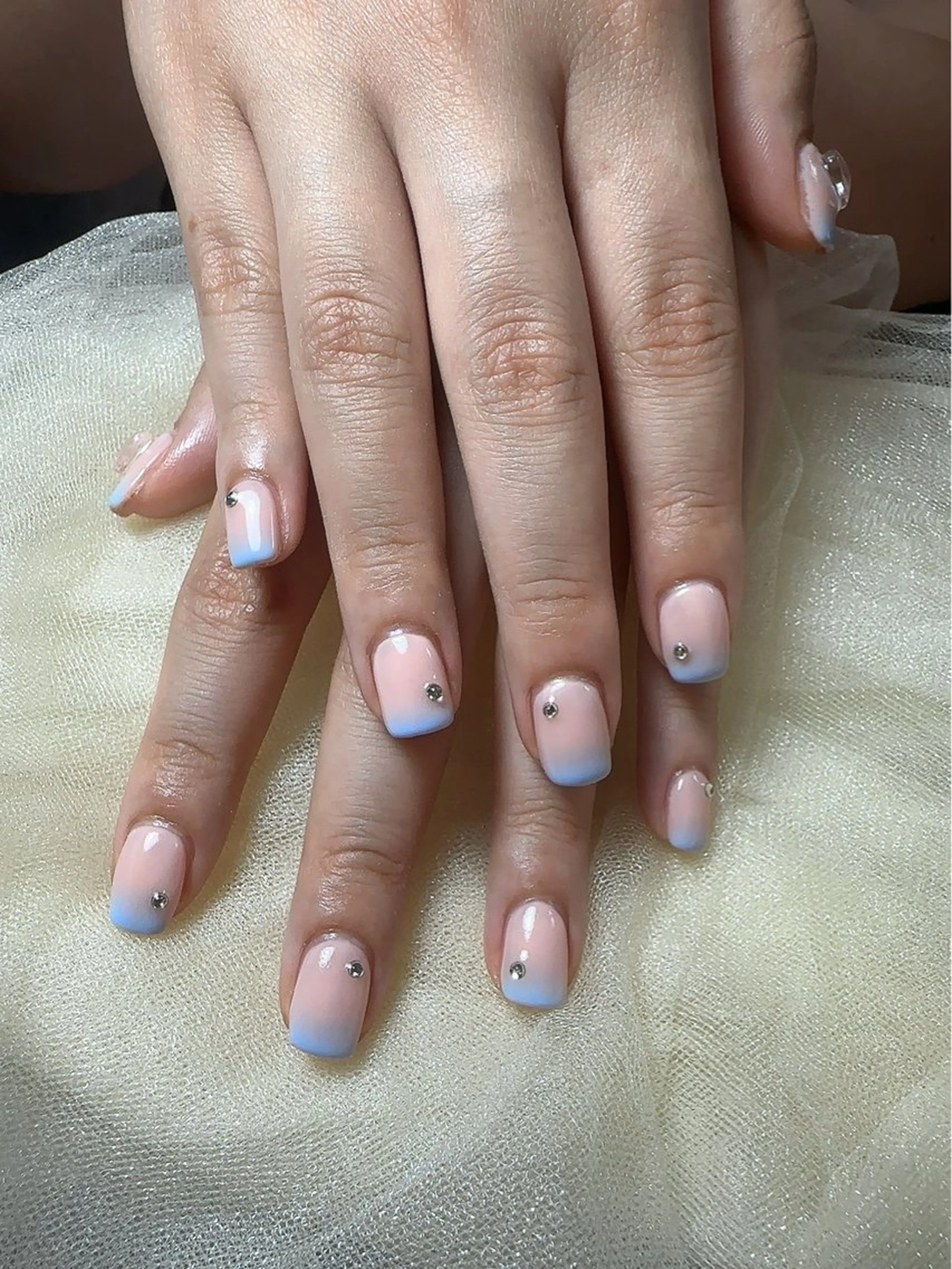 ネイル ハンドネイル ハンドケア UniqueNail さとみのネイルデザイン