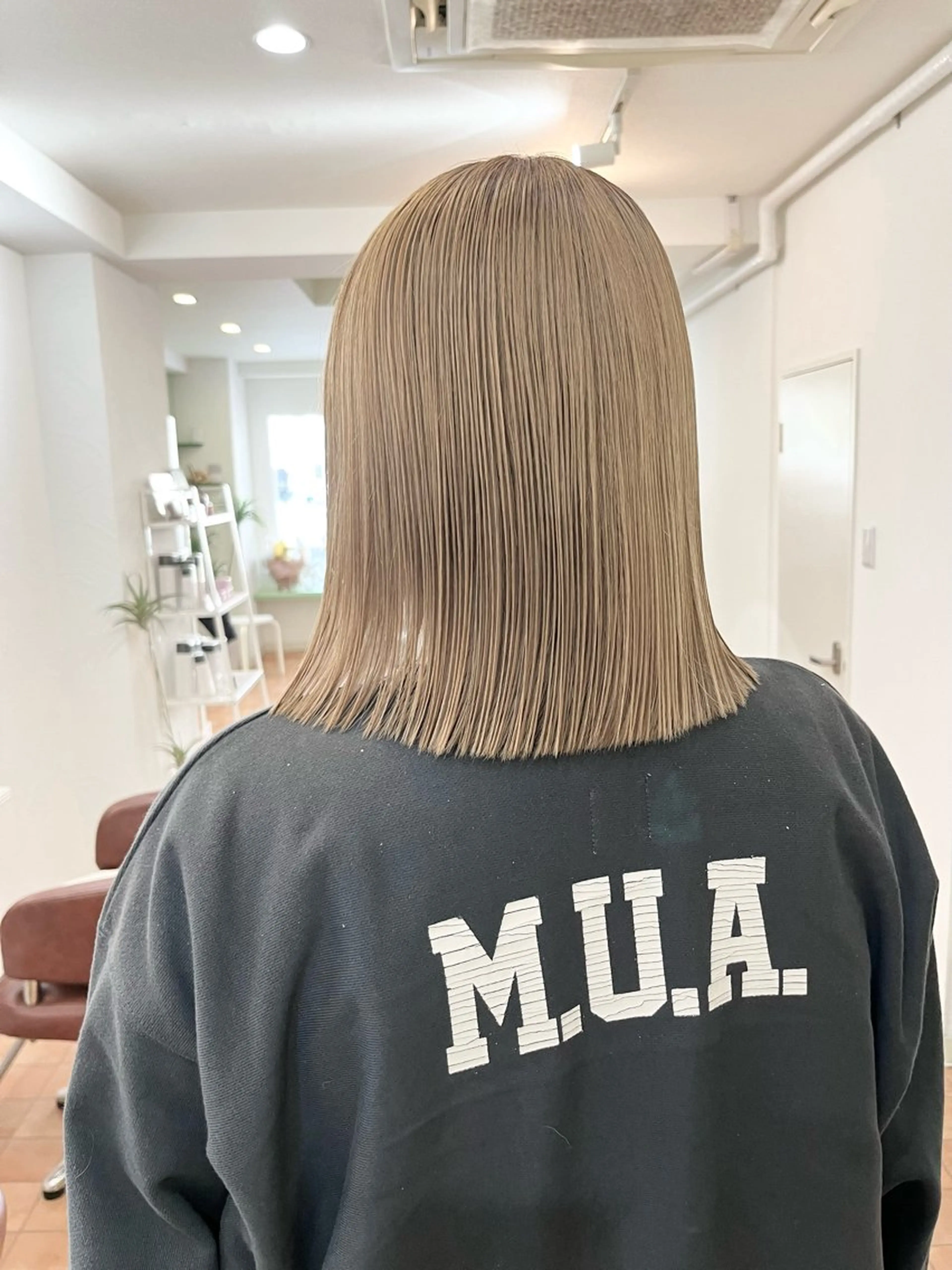 ミディアム カラー 🩷当日予約も大歓迎 🩷のヘアスタイル