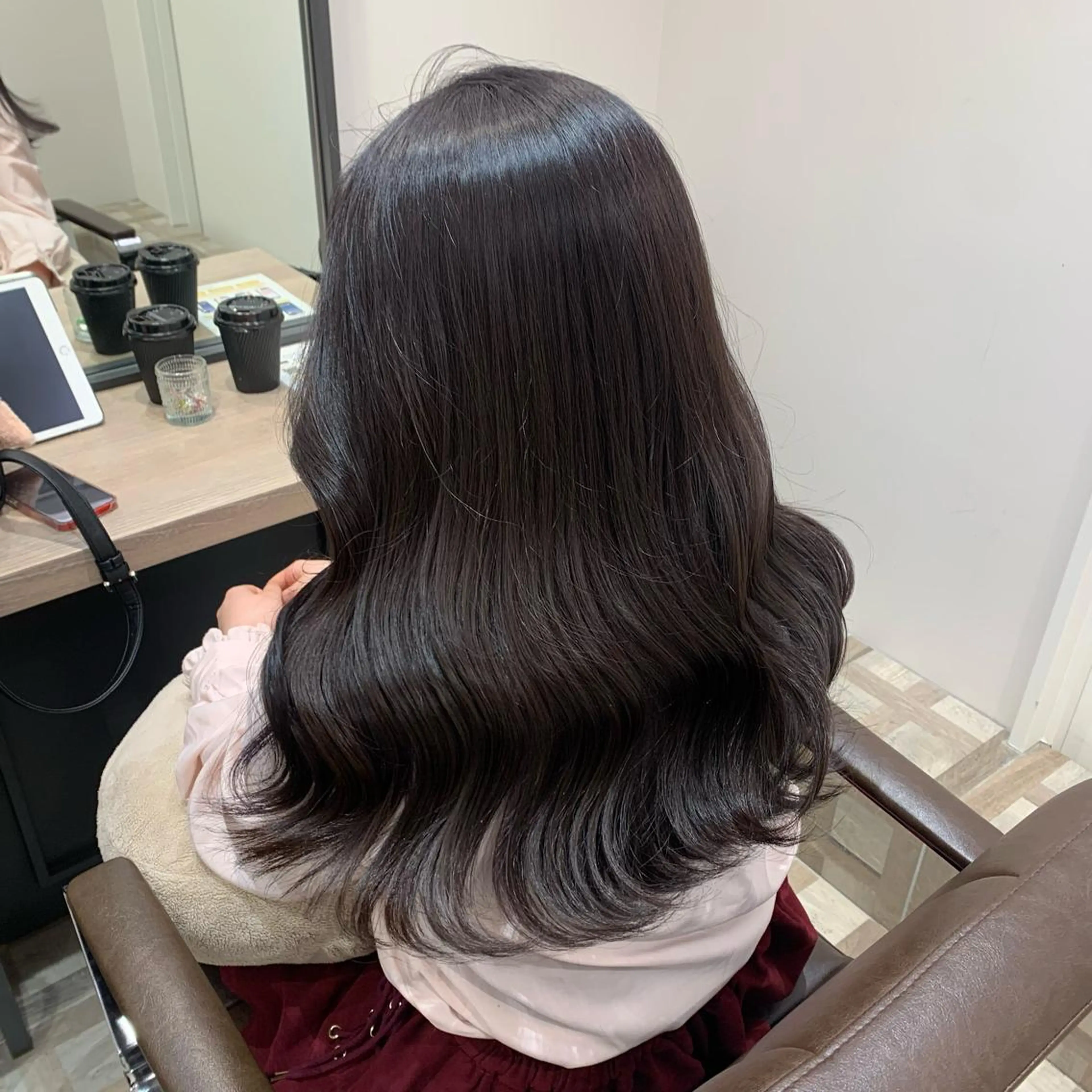 ロング カラー ヘアカラー トリートメント 💎銀座.大人可愛い 🩶上品ヘア💎のヘアスタイル