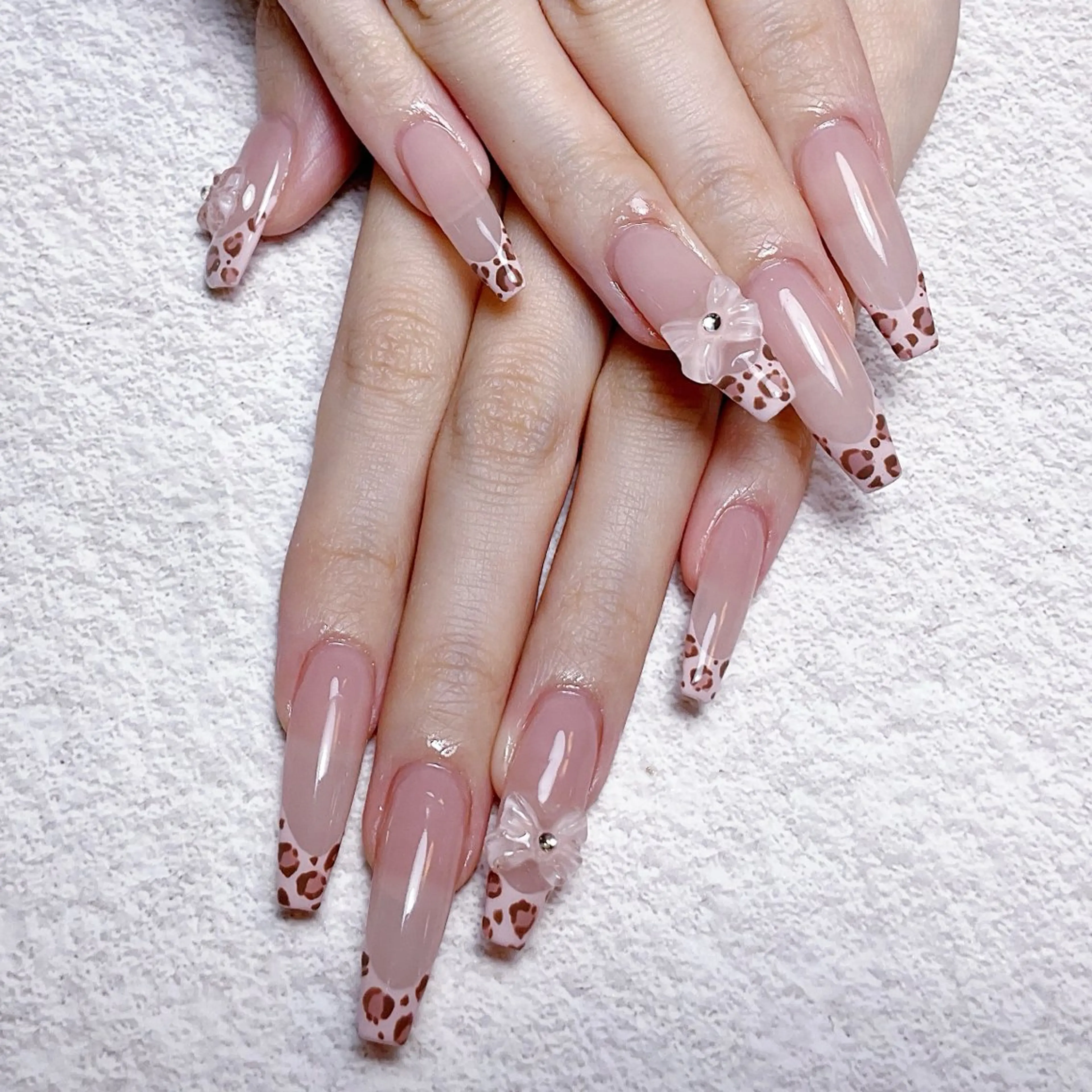 ネイル ハンドネイル 🌈Yun nail hyejin💋のネイルデザイン