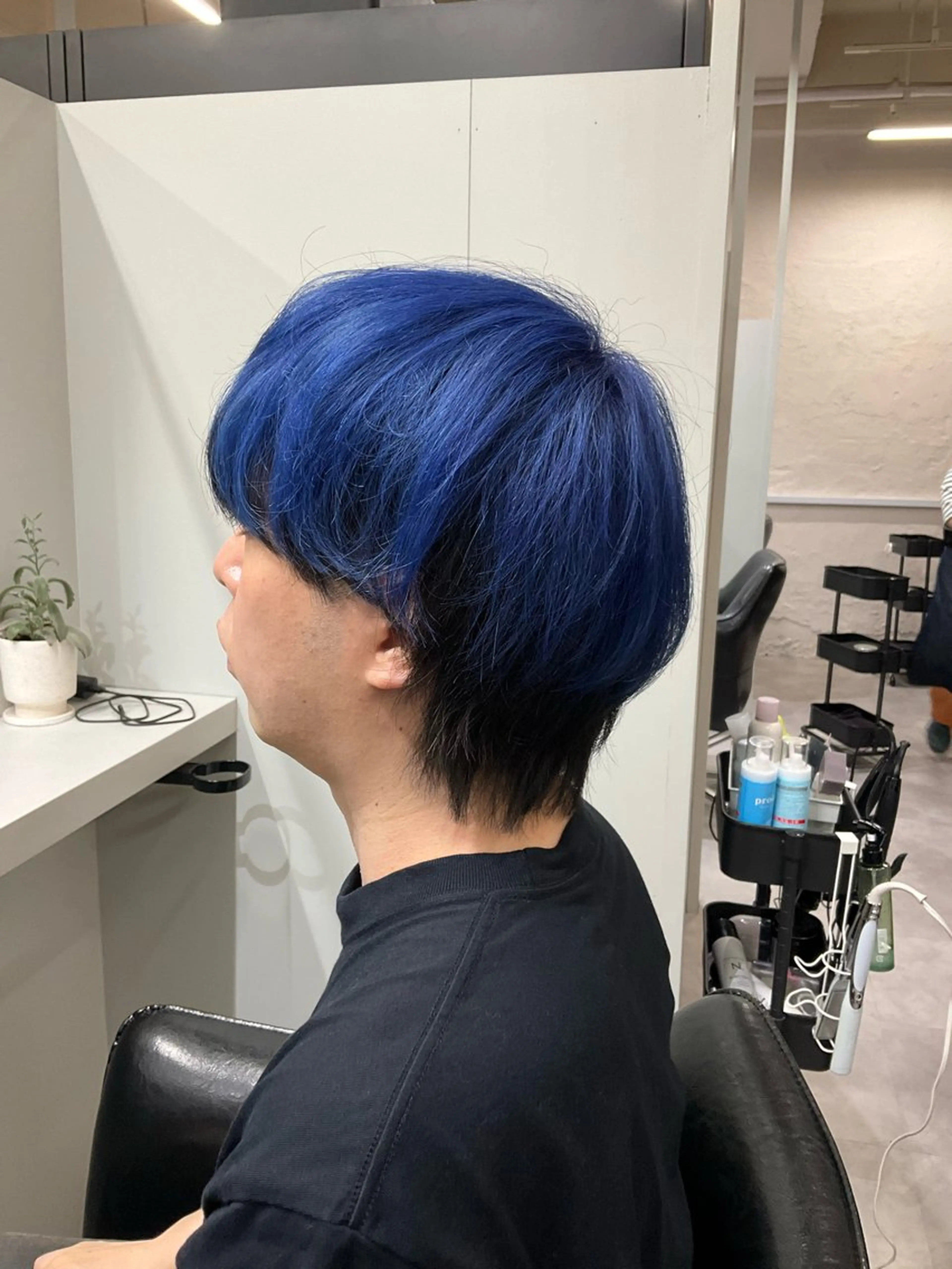 カラー メンズ ブルーカラー がもう ゆいこのヘアスタイル
