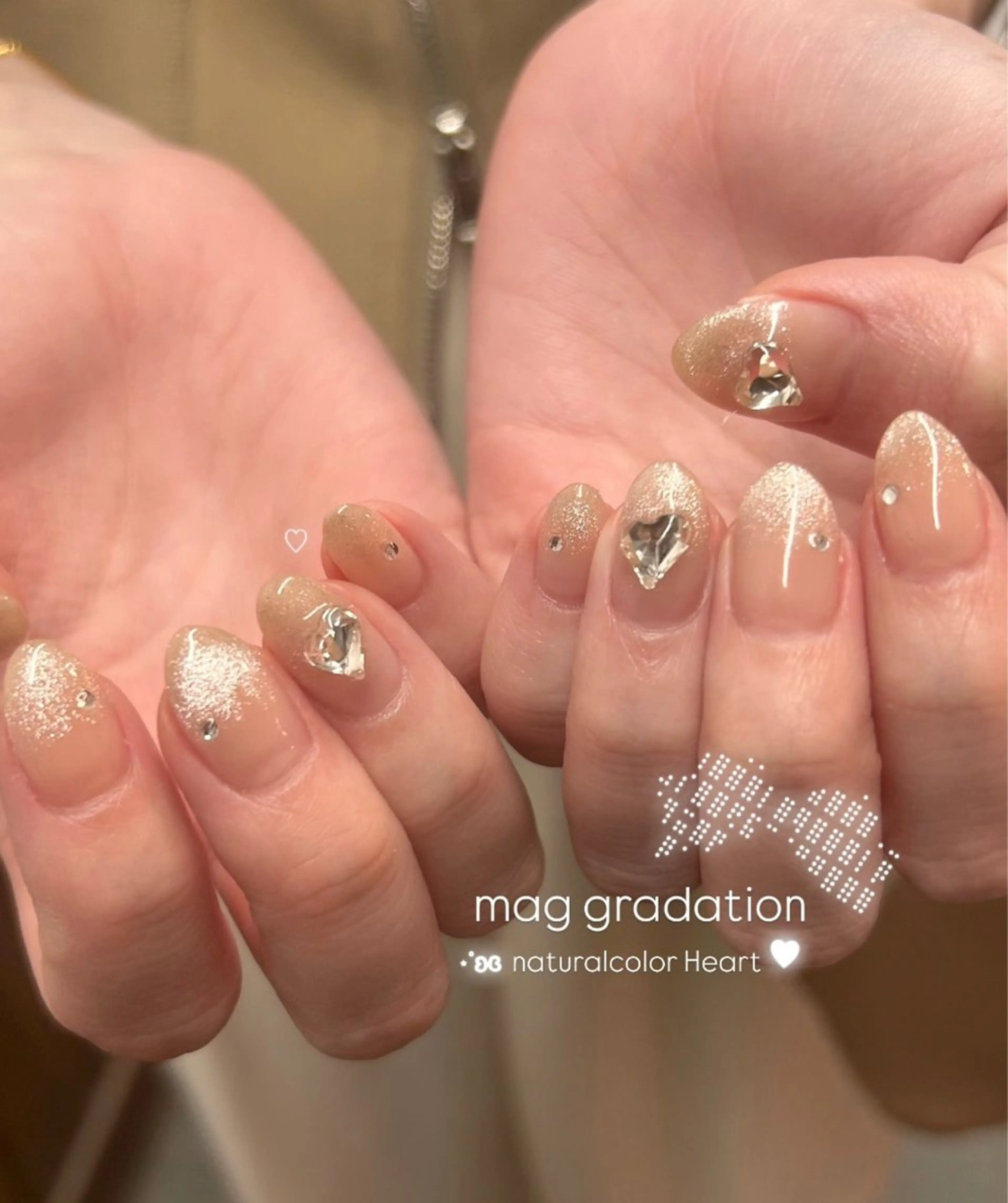 ネイル ハンドネイル EmaNail🎀 Haaruのネイルデザイン