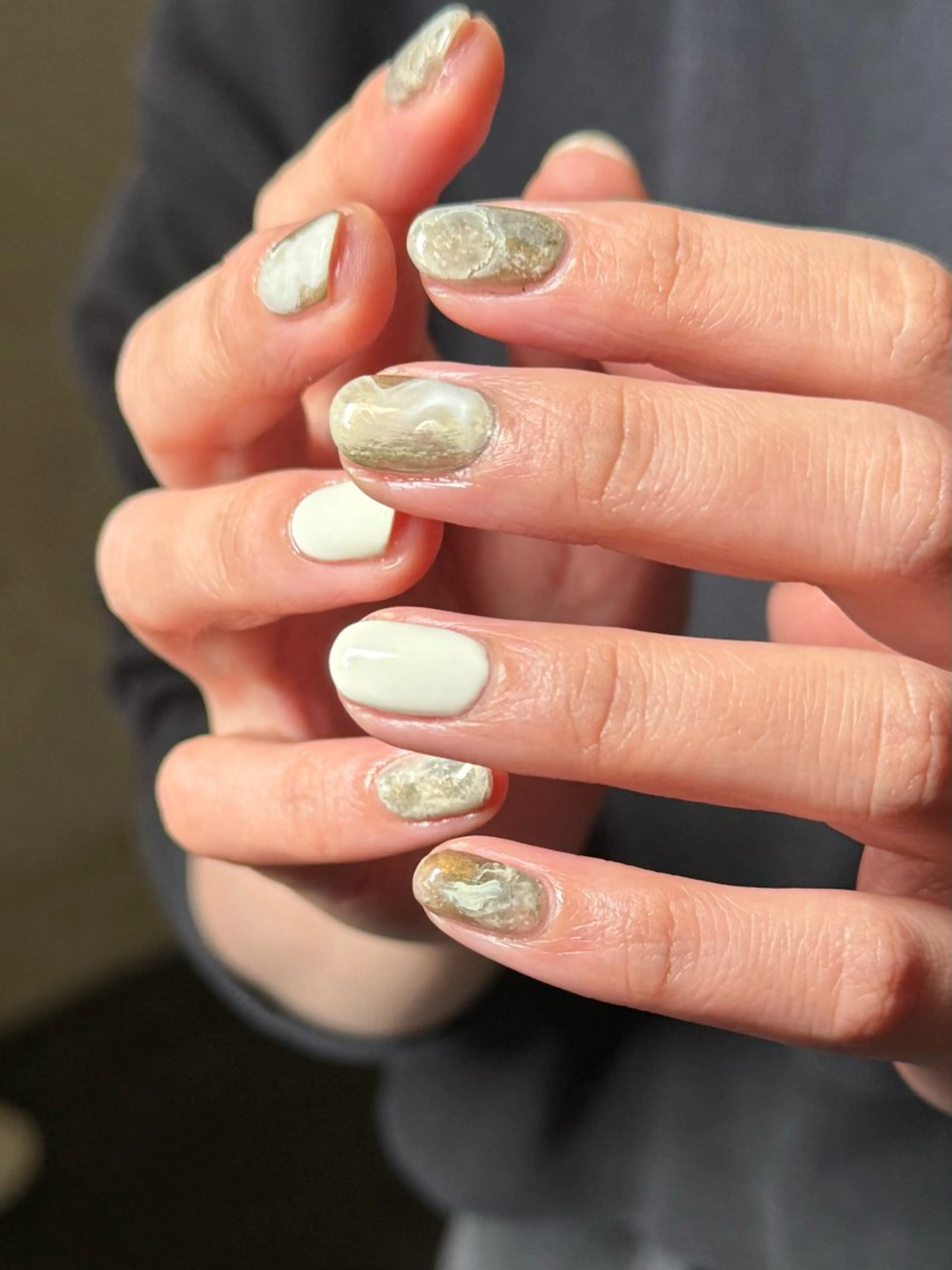 【ニュアンス10本フルアート🌼🍃】お持ち込み or サンプル 色混ぜ可能の写真