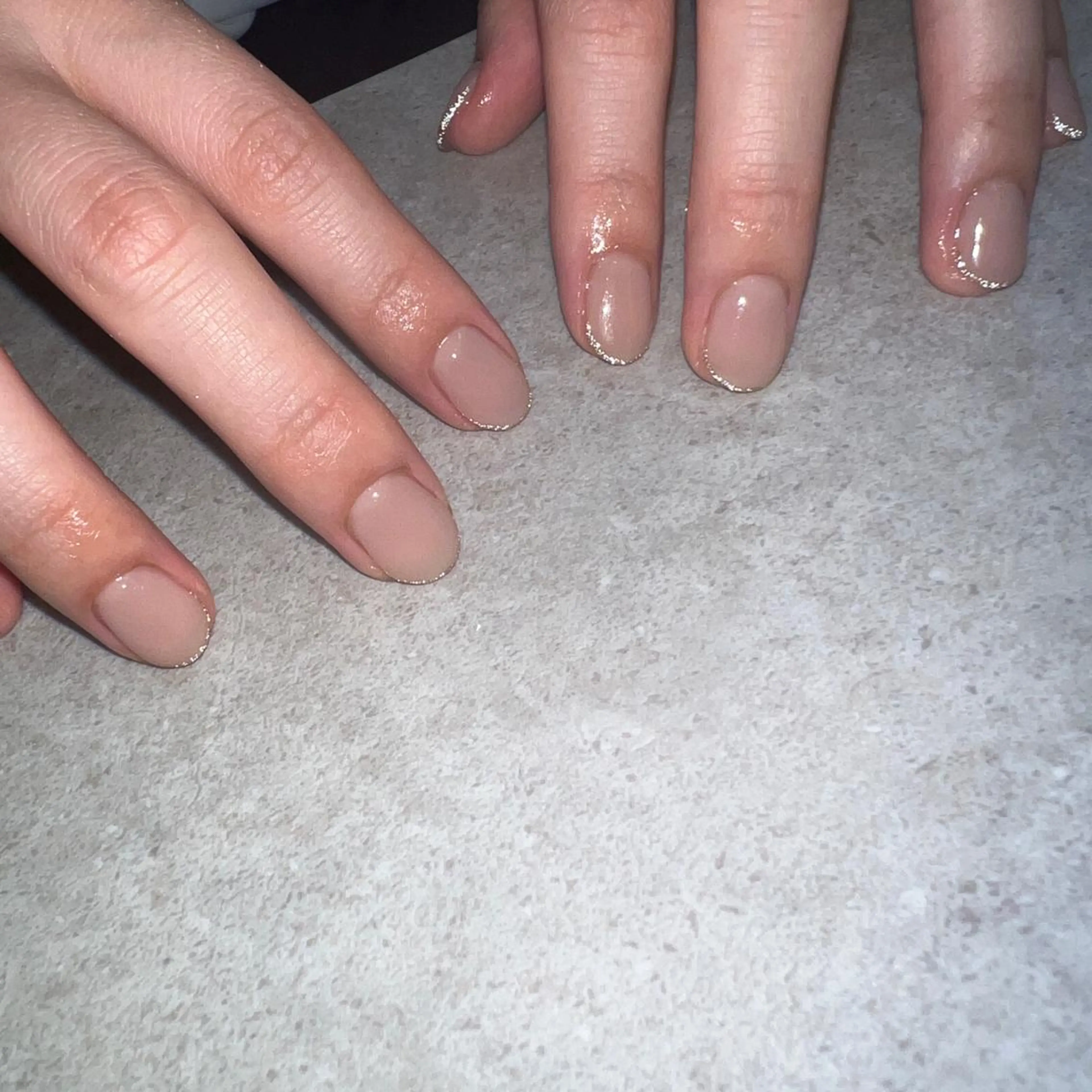 ネイル フラッシュネイル ラメ(グリッター) オフィスネイル ワンカラーネイル ハンドネイル ハンドケア Allma Nailのネイルデザイン