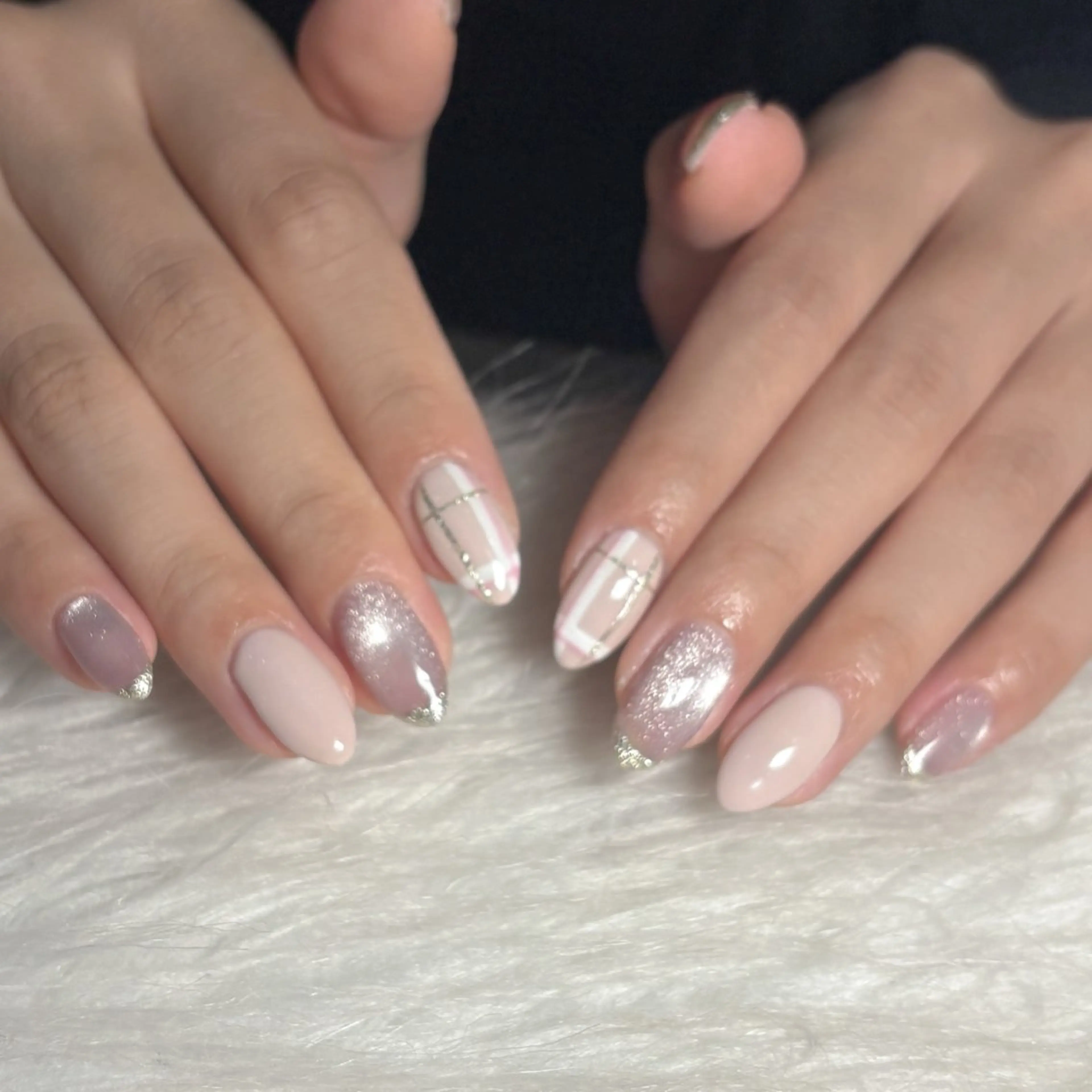 ネイル ハンドネイル LAVISH manaのネイルデザイン