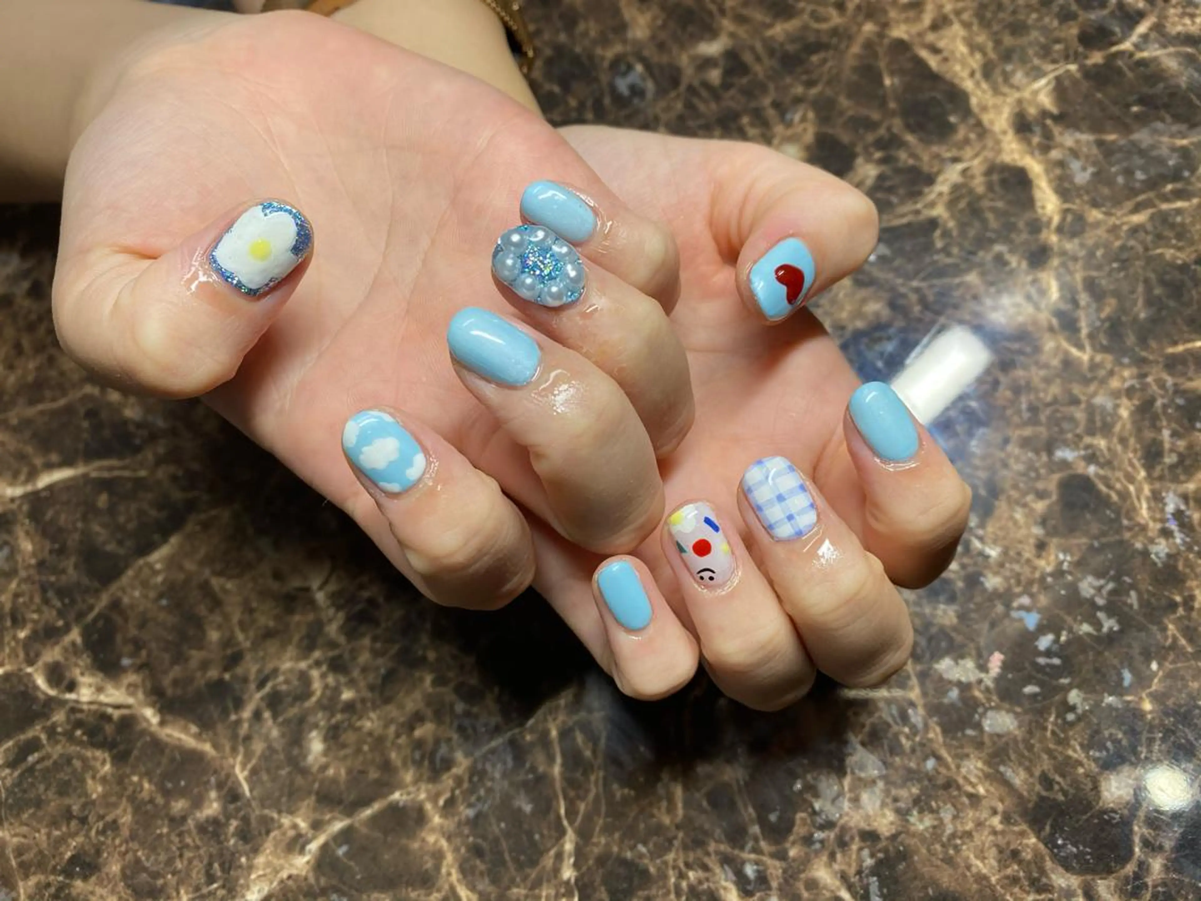 ネイル ハンドネイル IROHA Nail 矢掛萌子のネイルデザイン