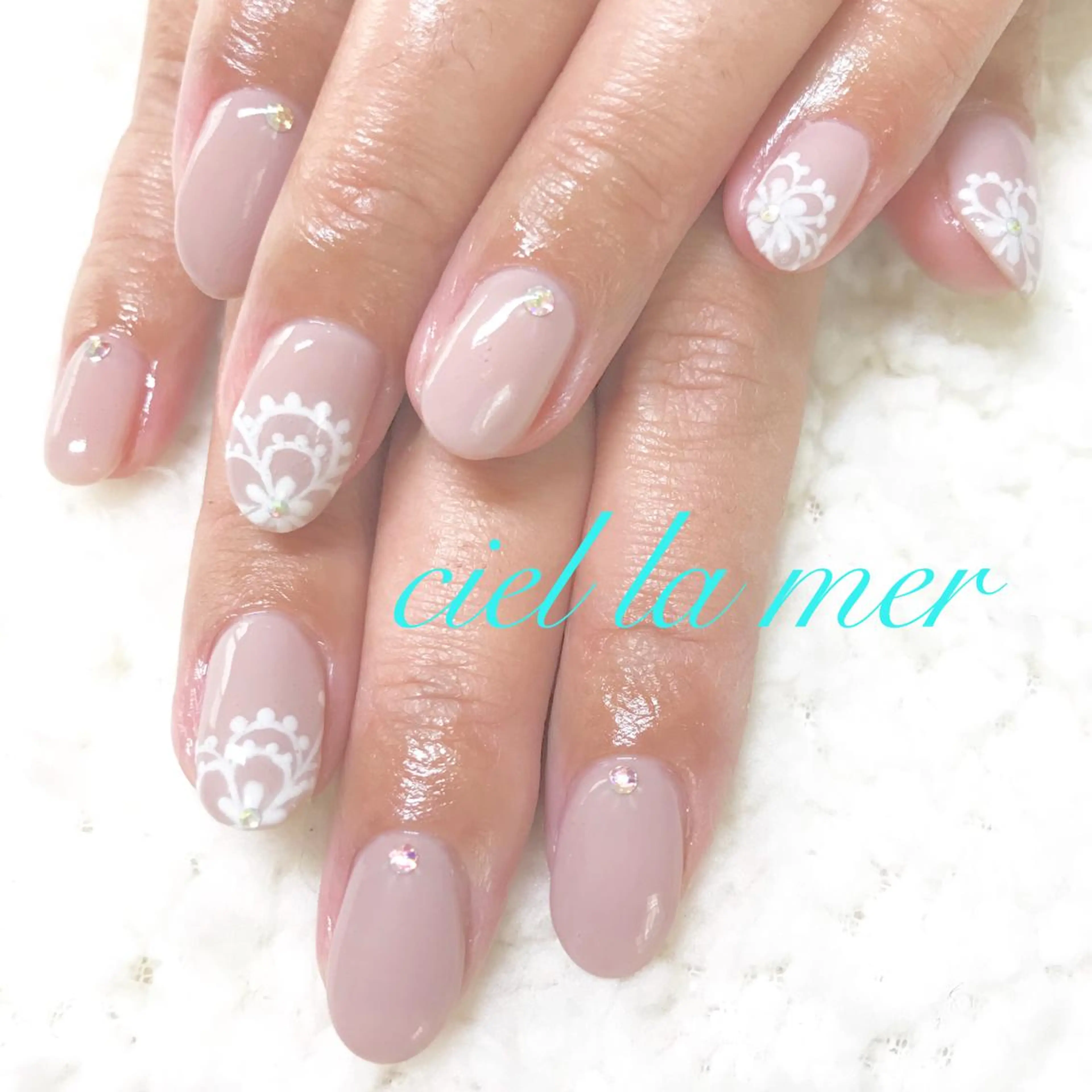 ネイル ハンドネイル フットネイル ciel la merのネイルデザイン