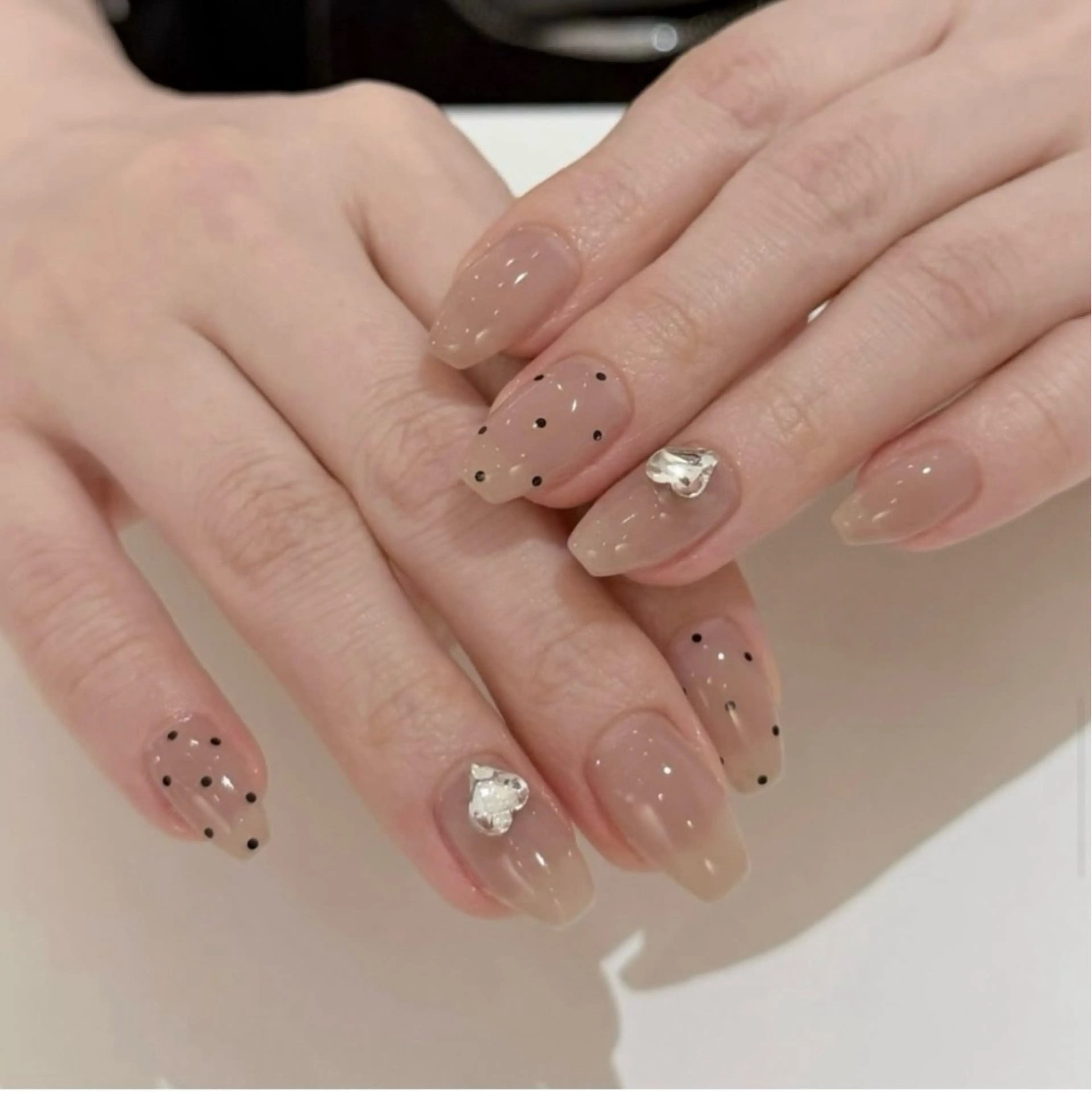 ネイル フレンチネイル キラキラネイル マグネットネイル ミラーネイル ニュアンスネイル ハンドネイル Tira Nailのネイルデザイン